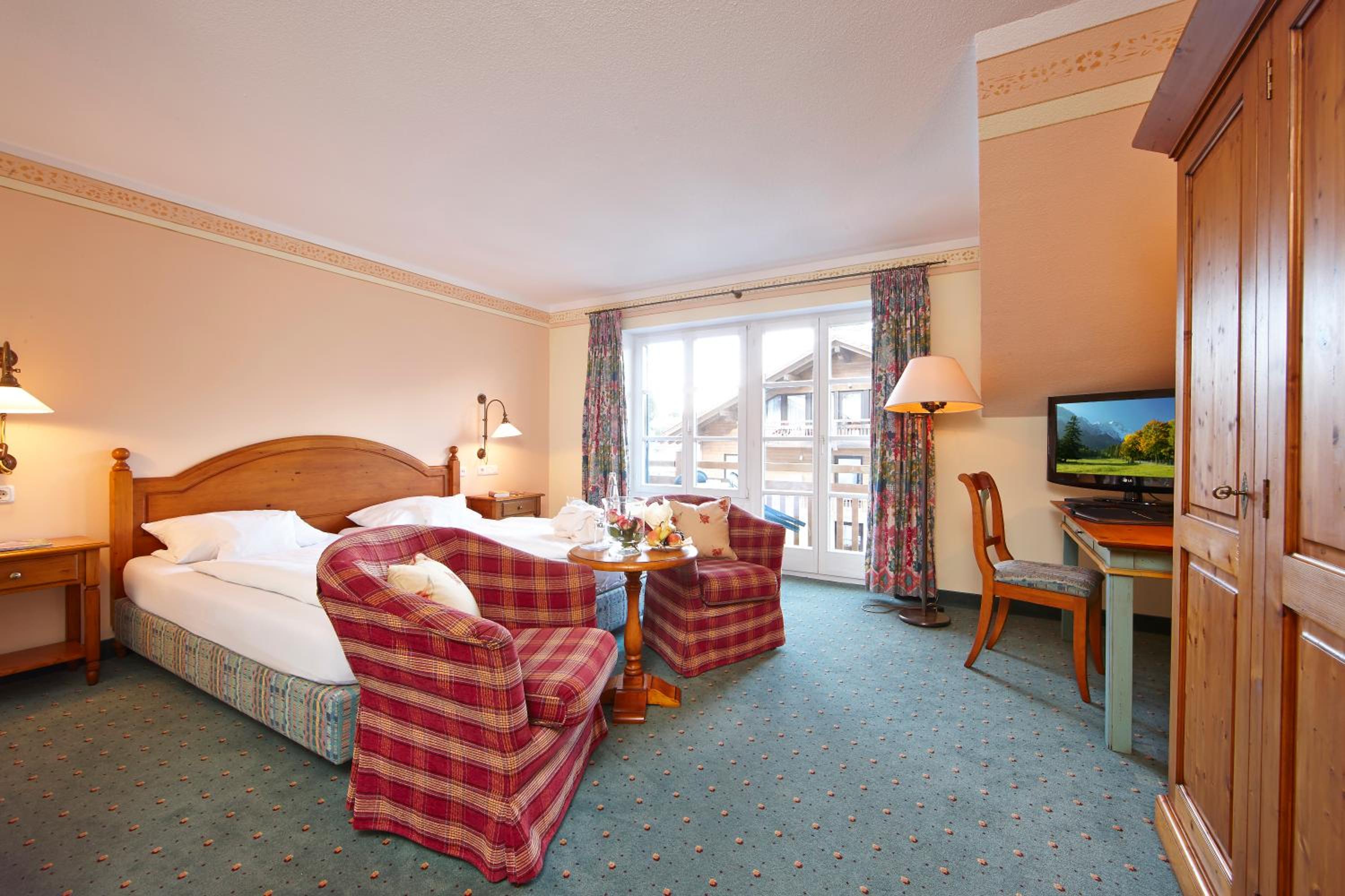 Standard Double Room - Photo 3