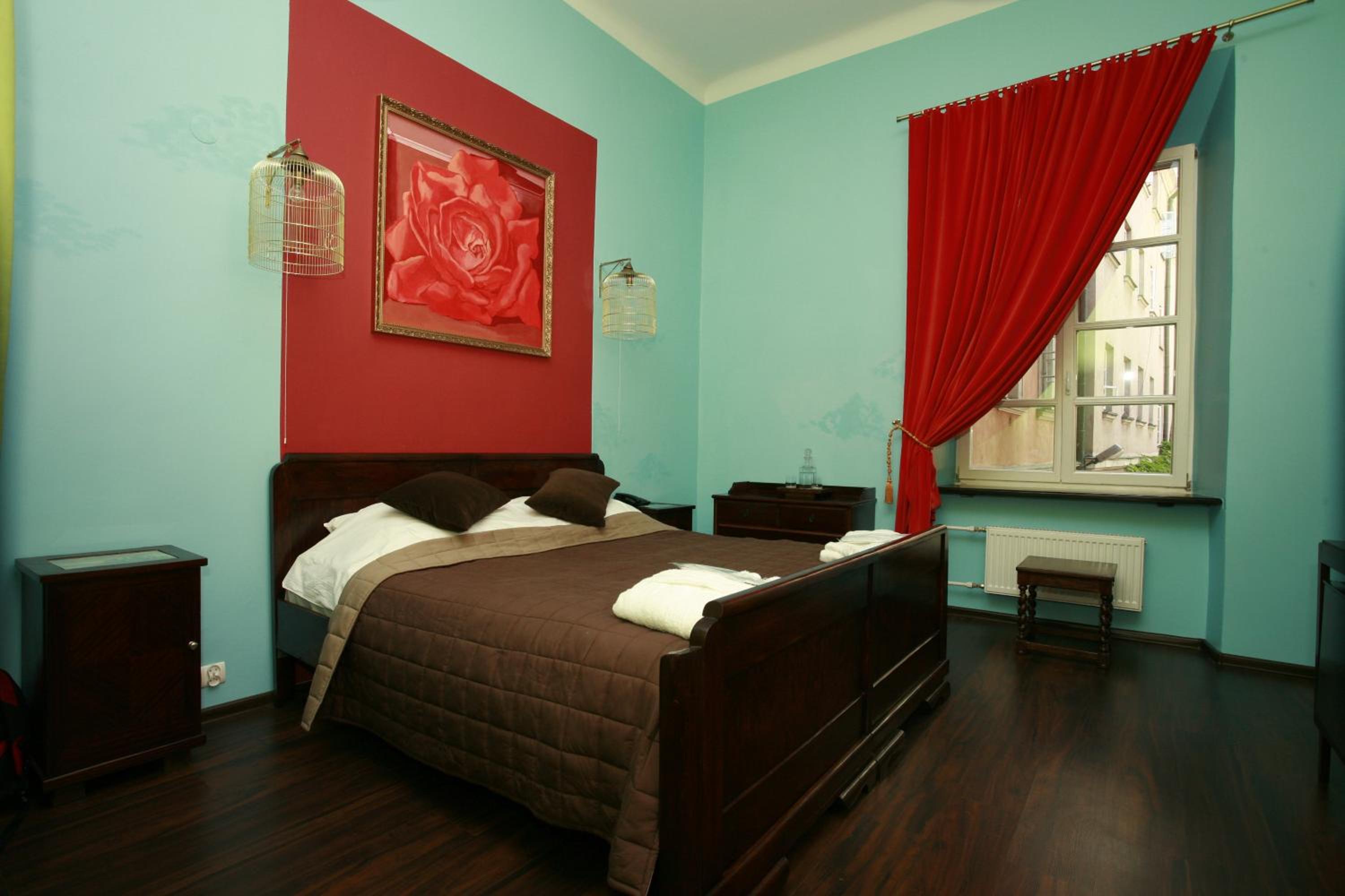 Deluxe Double Room - Photo 12