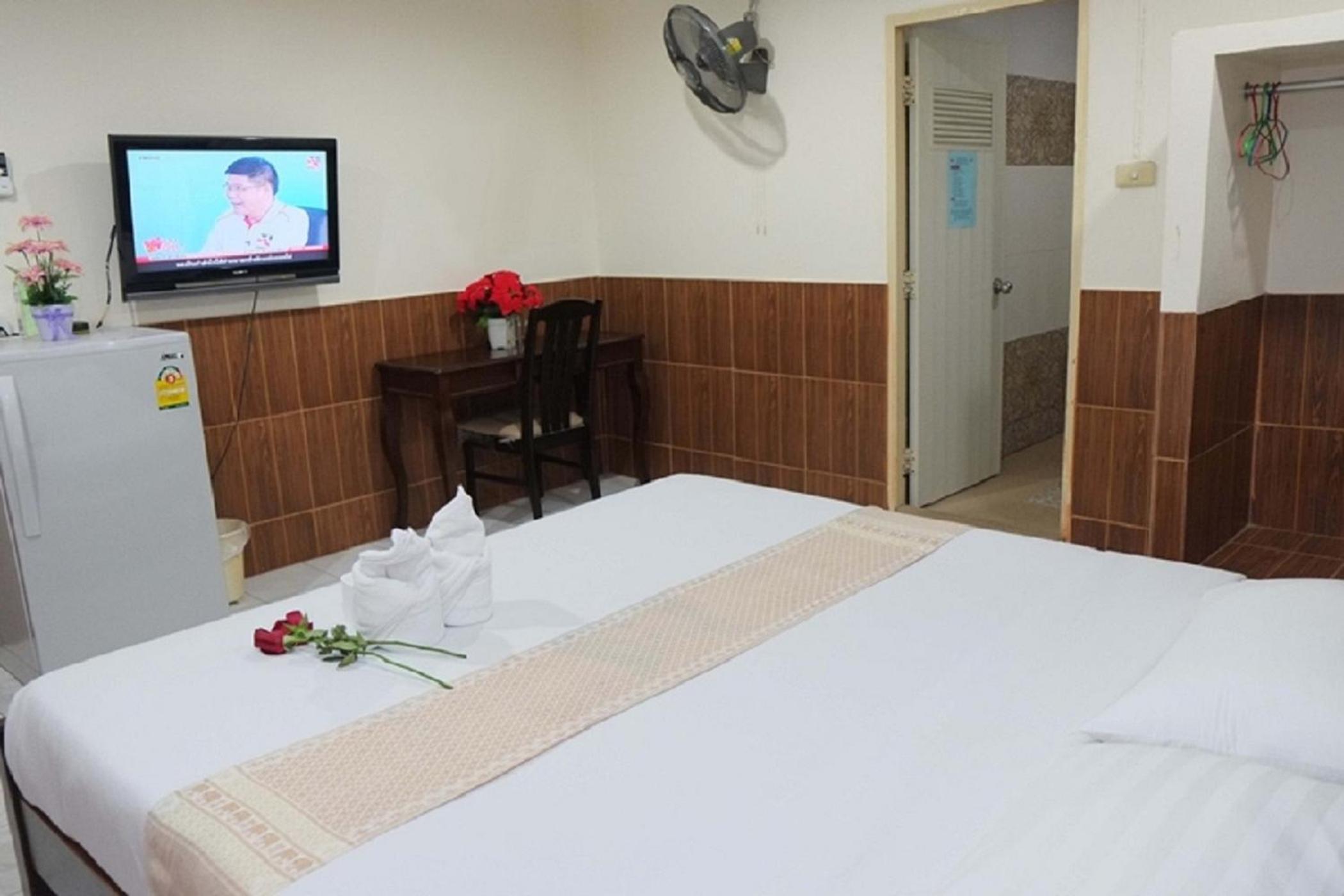 room photo