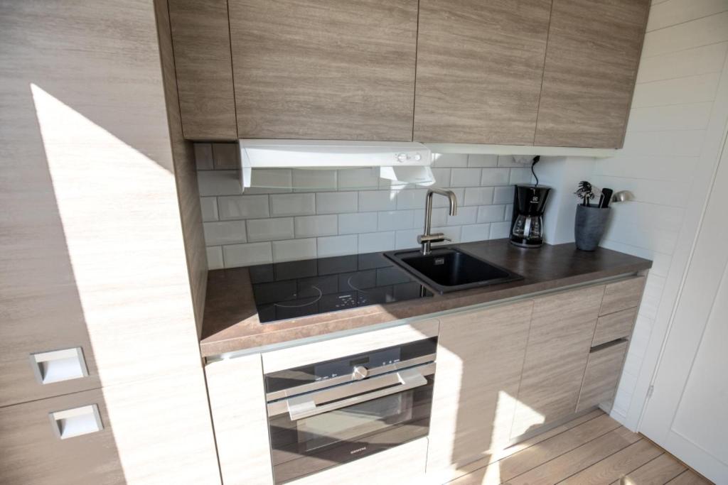 Apartment - Ground Floor - Photo 2