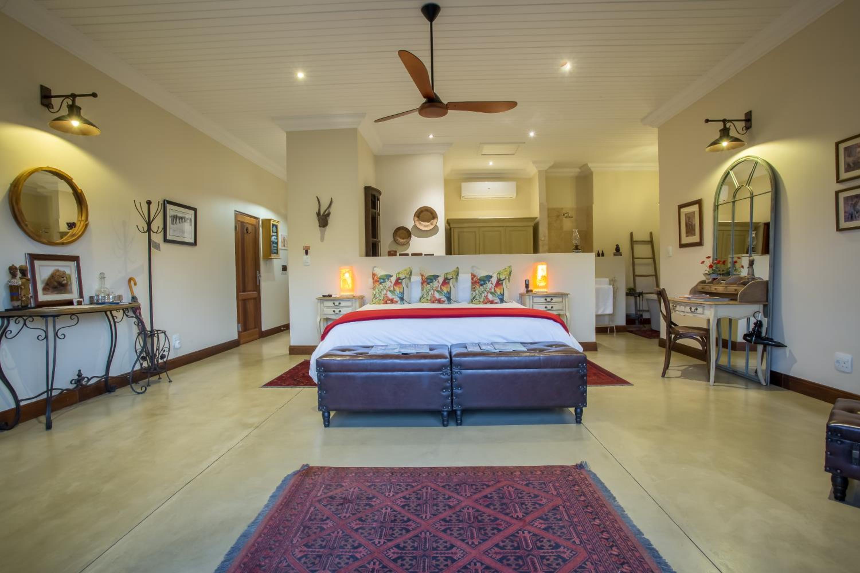 Joao Luxury River Suite photo 1