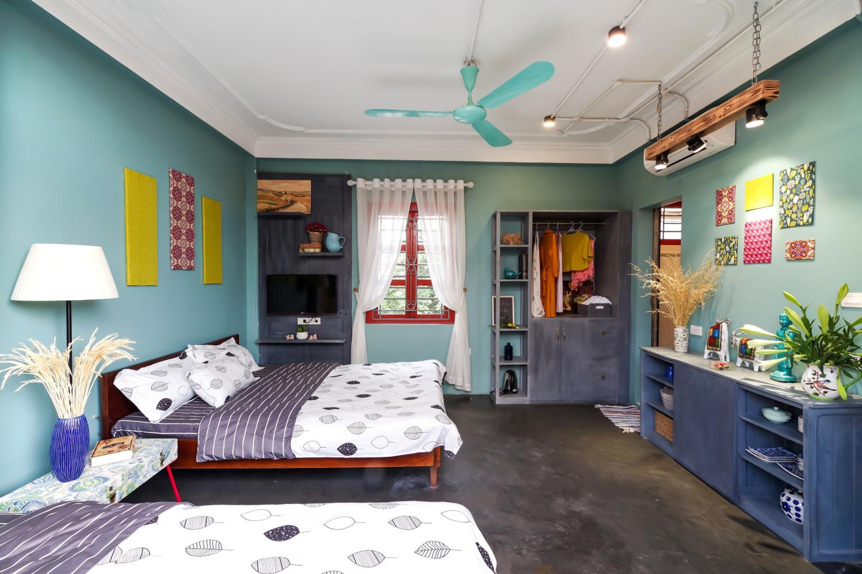Triple Room with Balcony