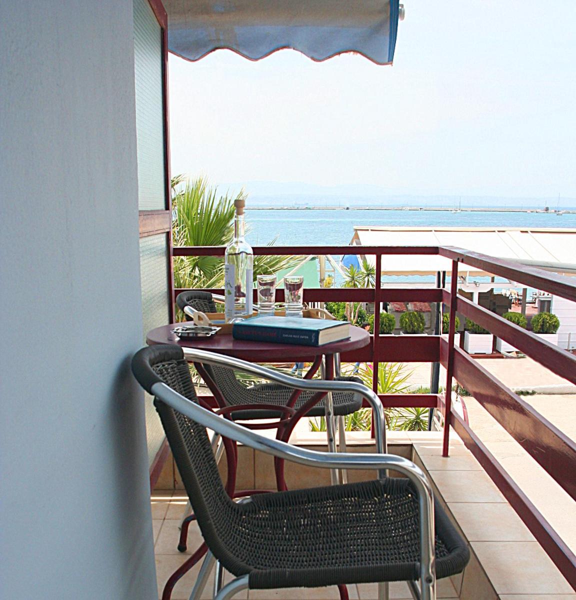Triple Room with City View