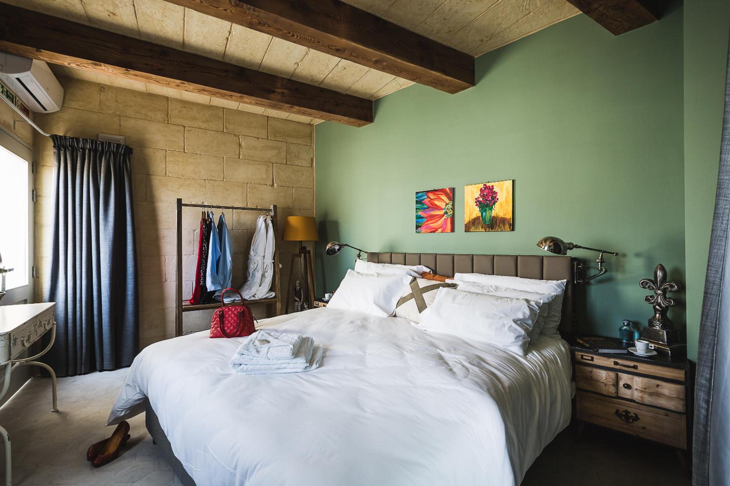 Superior Double or Twin Room - Photo 11