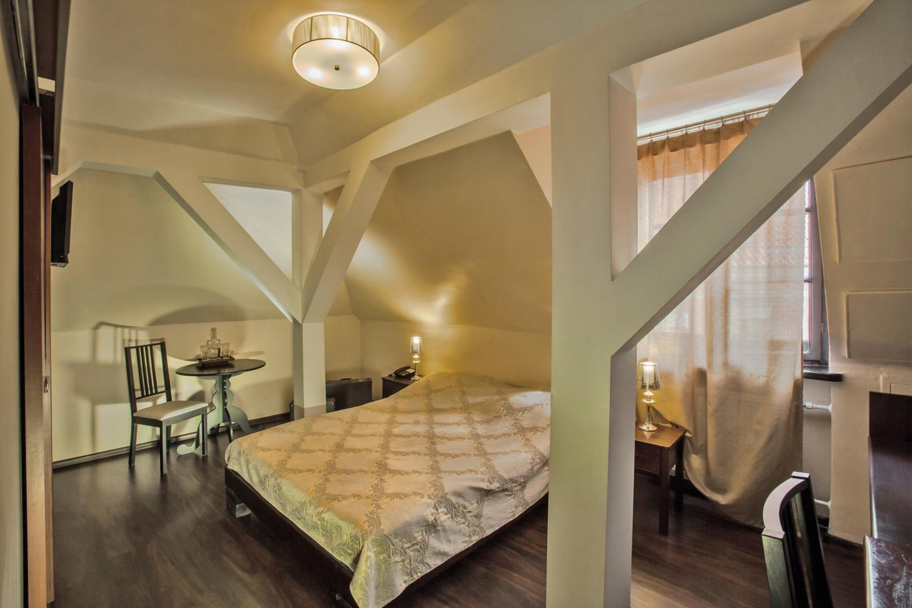 Standard Double Room - Photo 4