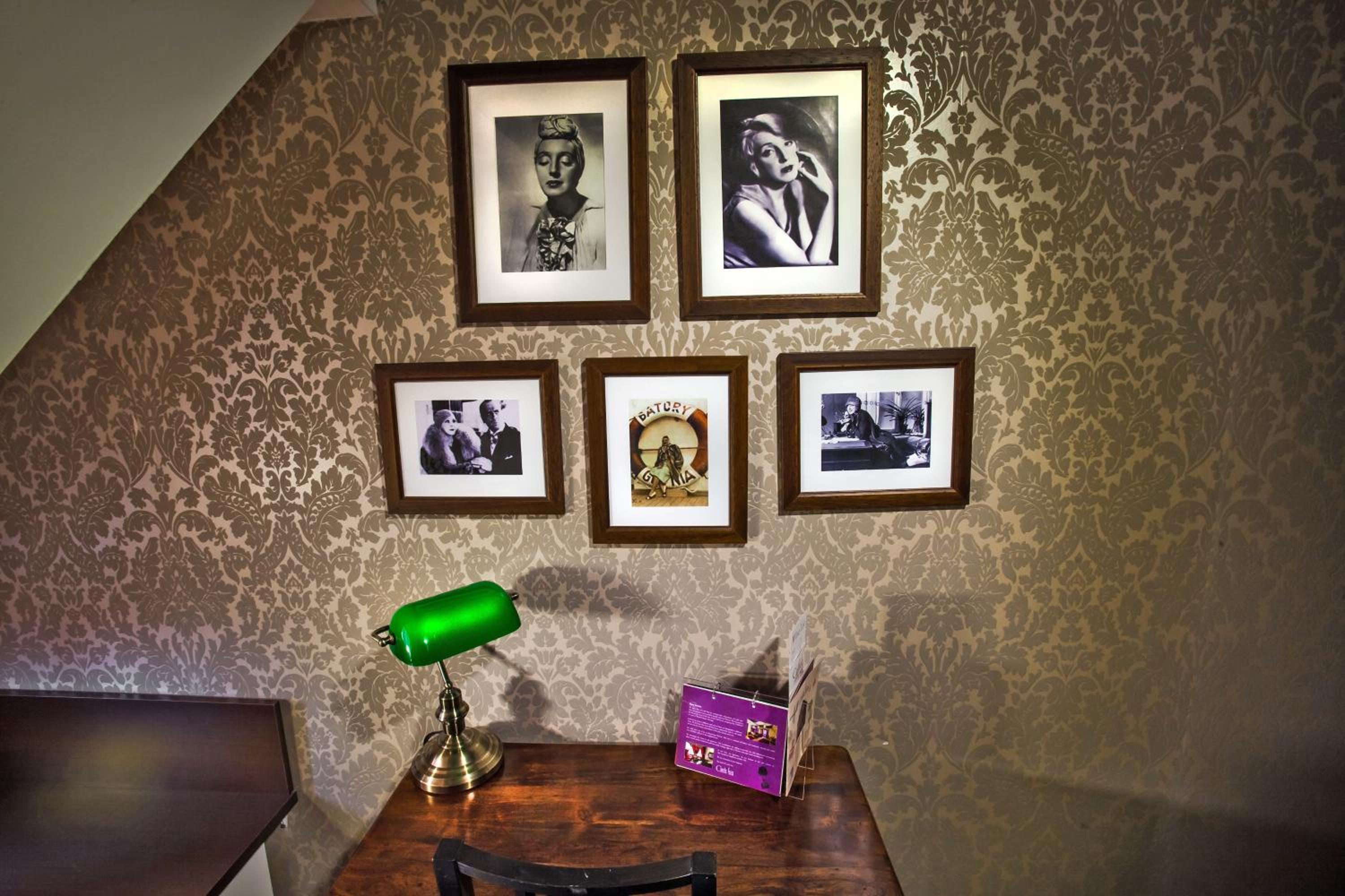 Standard Double Room - Photo 5