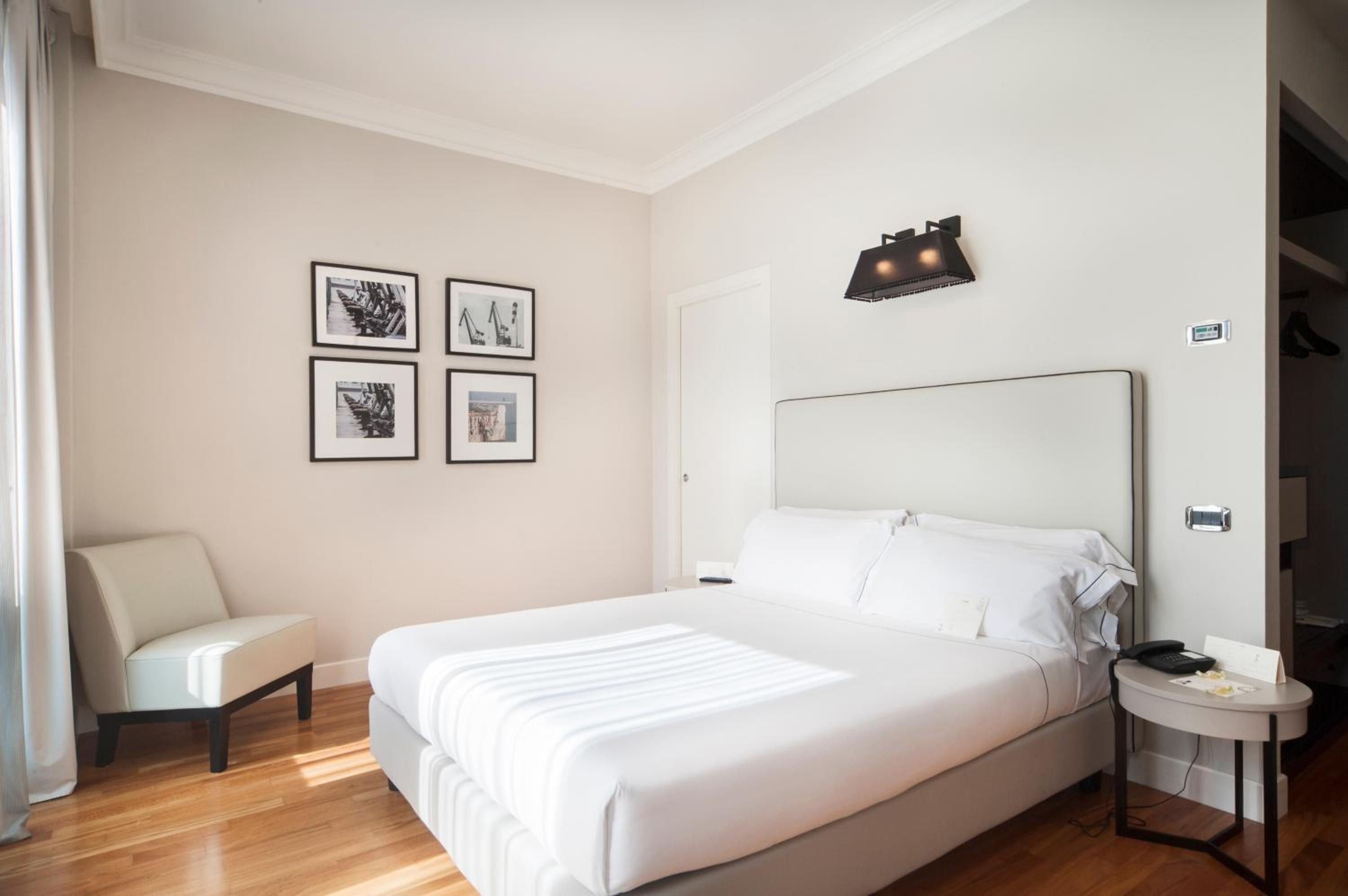 Standard  Double Room photo 2
