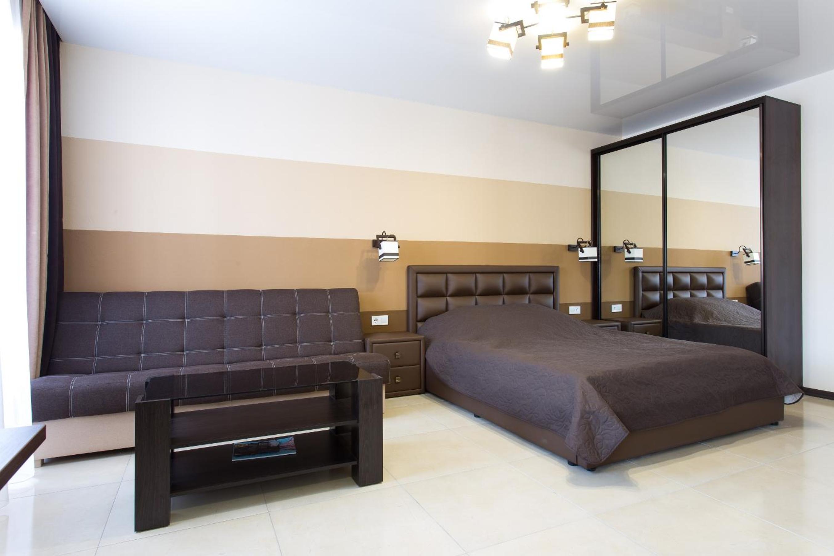 Studio Apartment photo 1