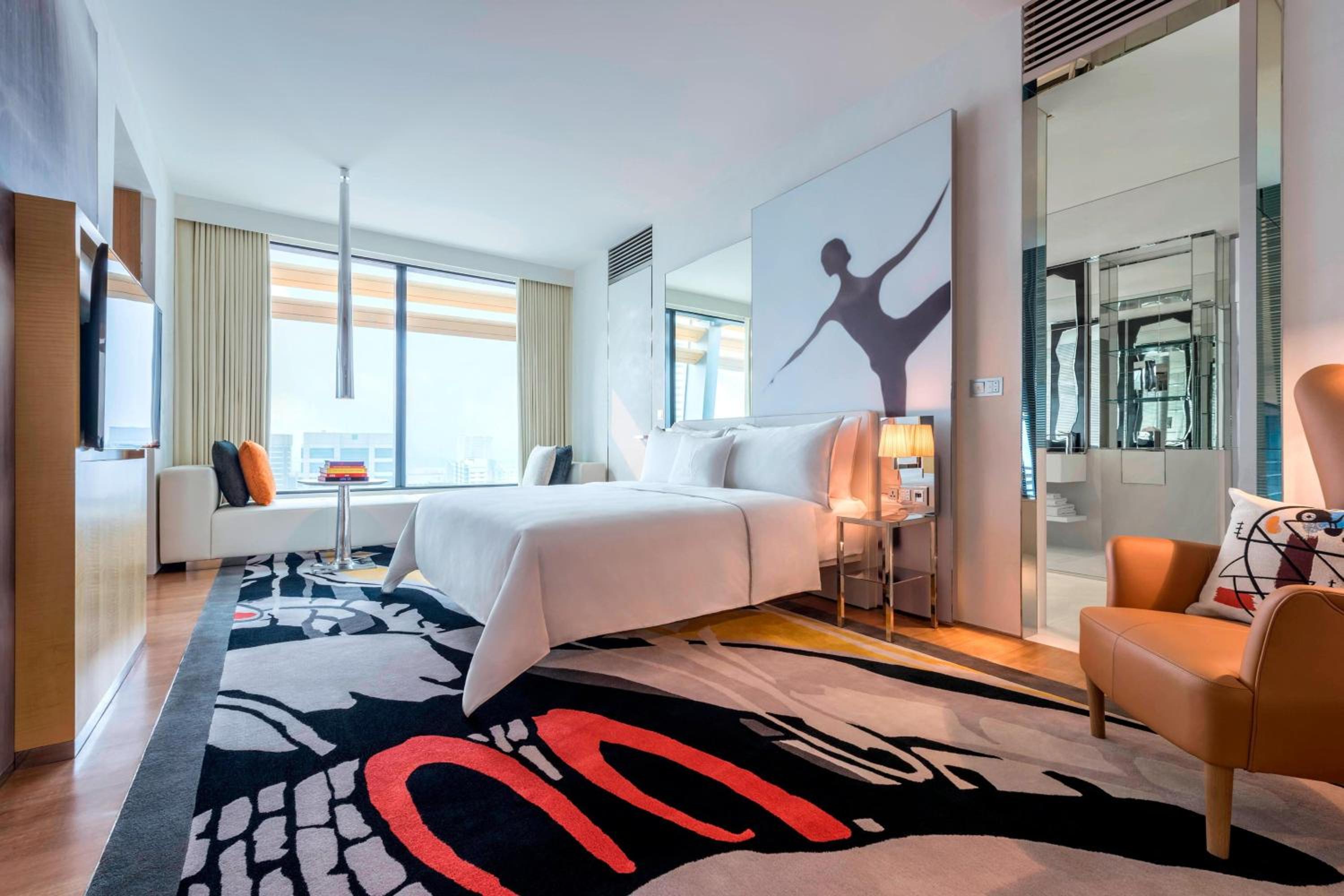 Presidential Suite with Marina Bay View - Executive Lounge Access thumbnail 5