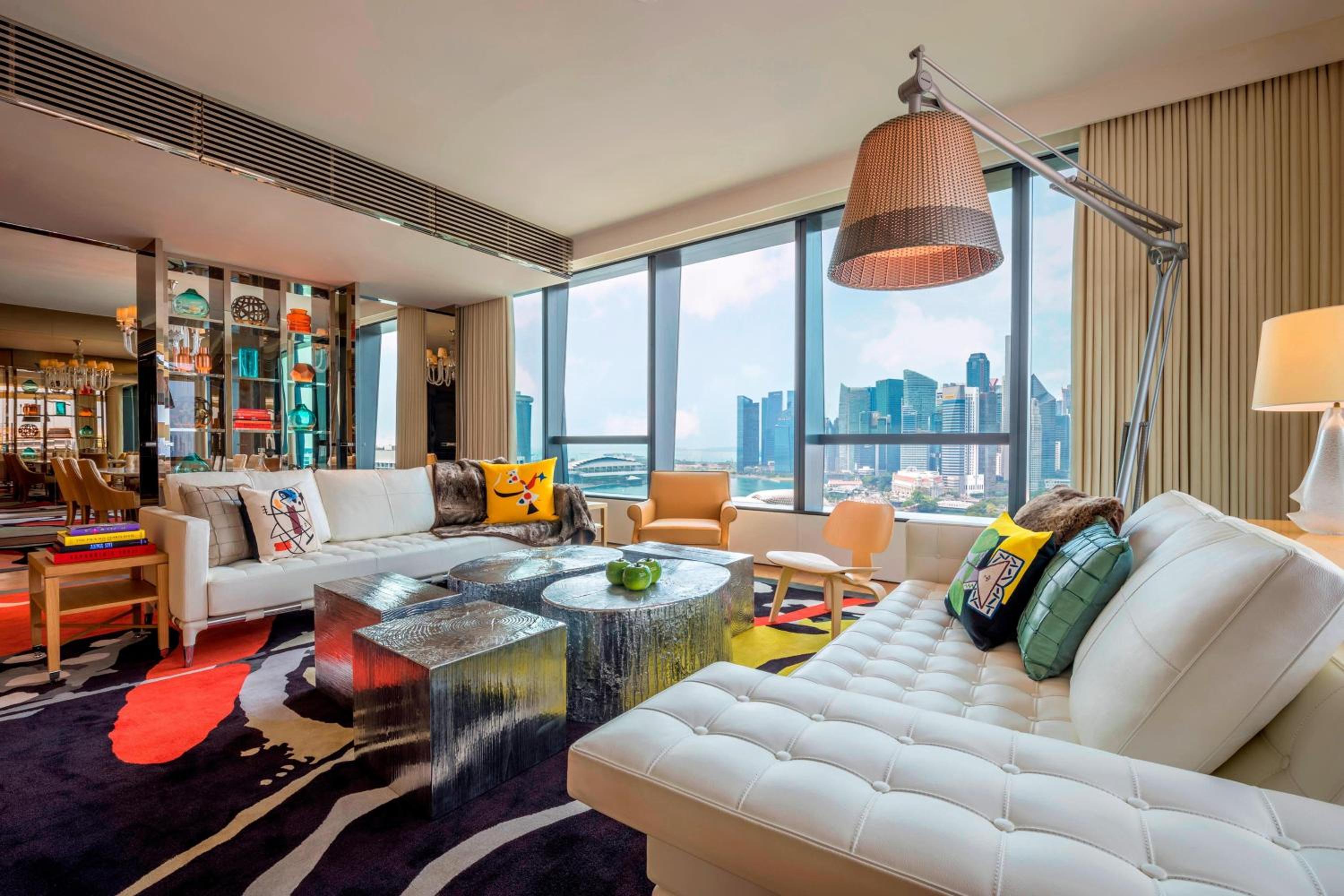 Presidential Suite with Marina Bay View - Executive Lounge Access