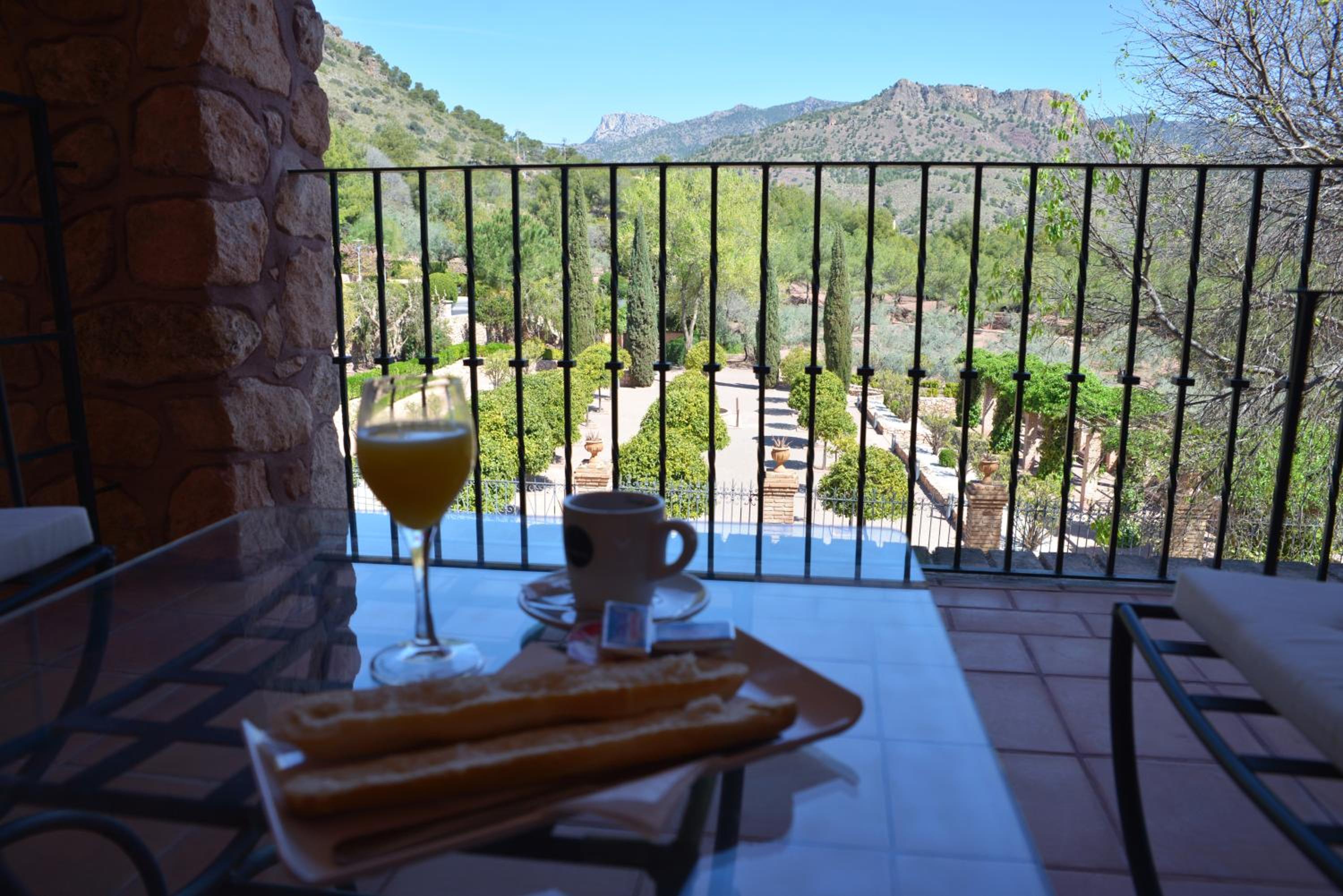 Double Room with Terrace - Photo 4