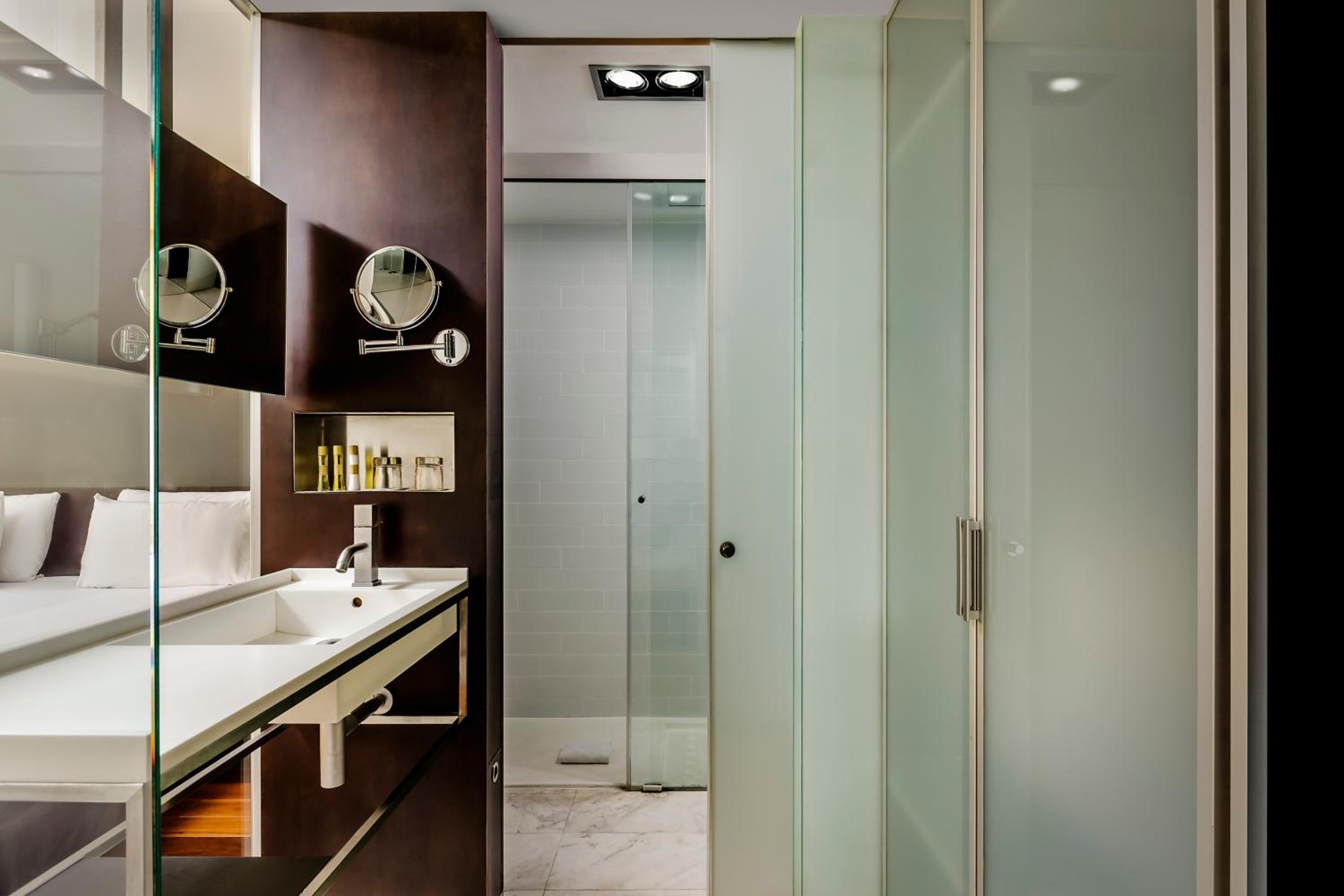 Double or Twin Room photo 3