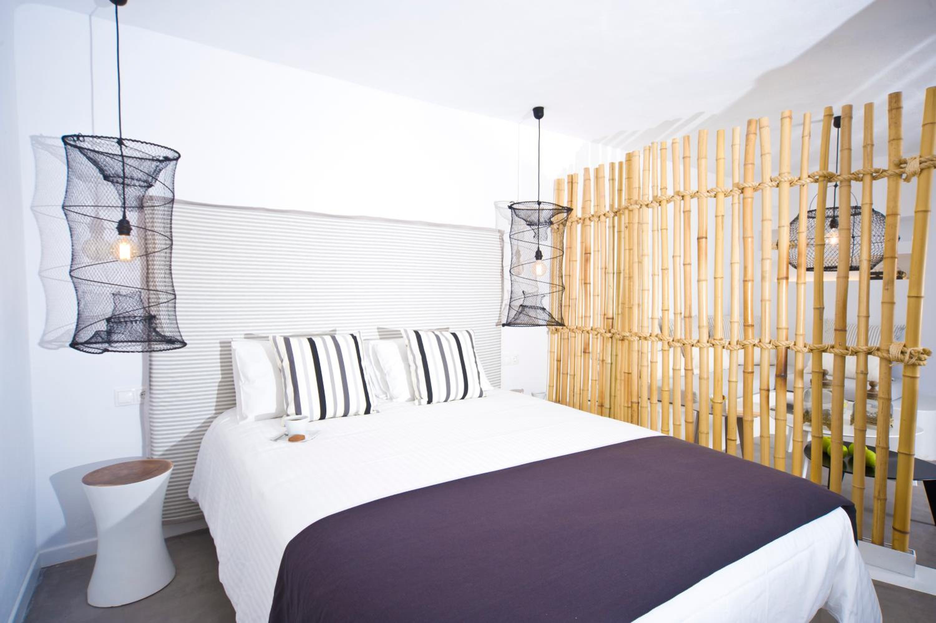 Studio Sea View - Ground Floor (2-3 Adults)