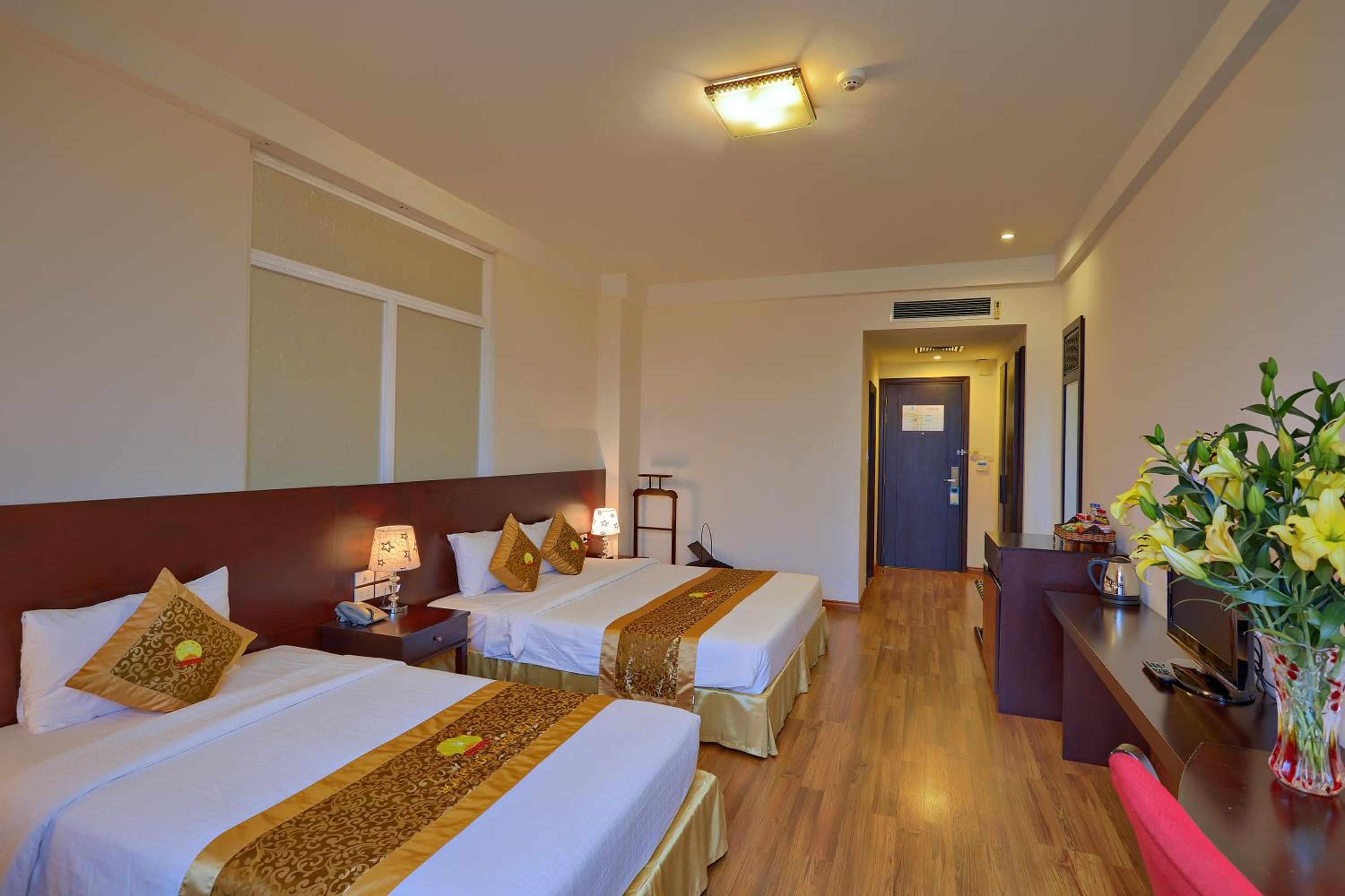 Deluxe Family Room - Photo 5