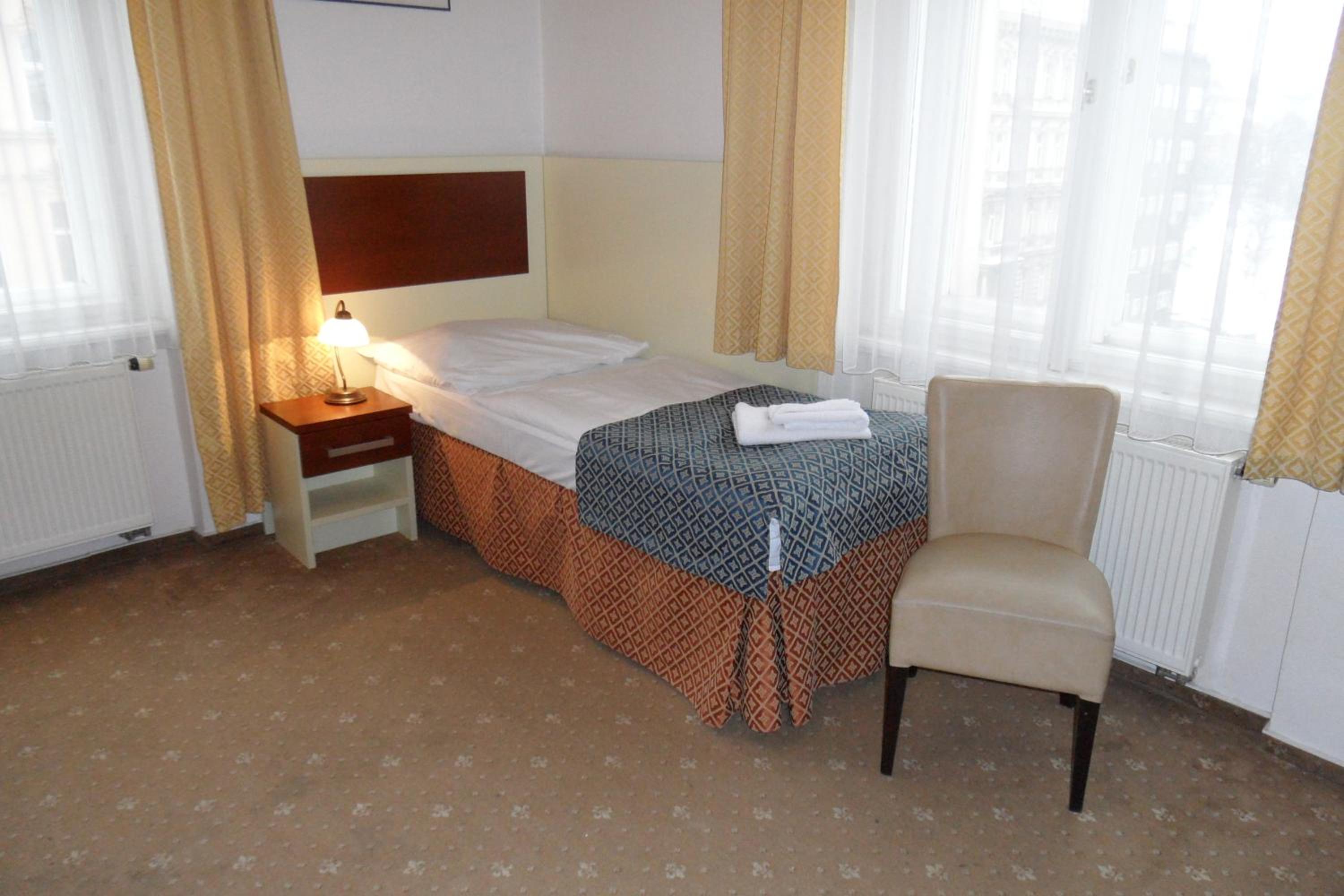 Comfort Single Room