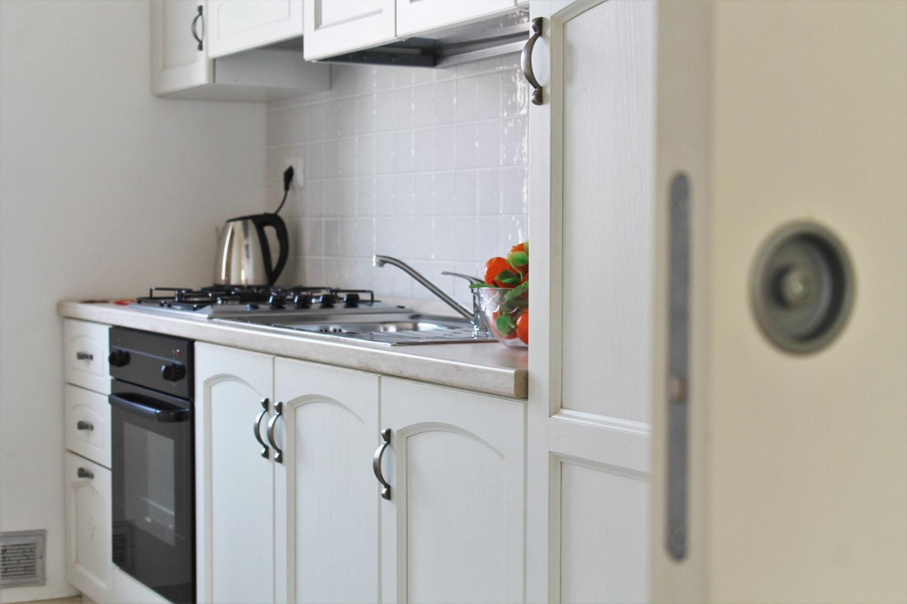 Two-Bedroom Apartment - Photo 3