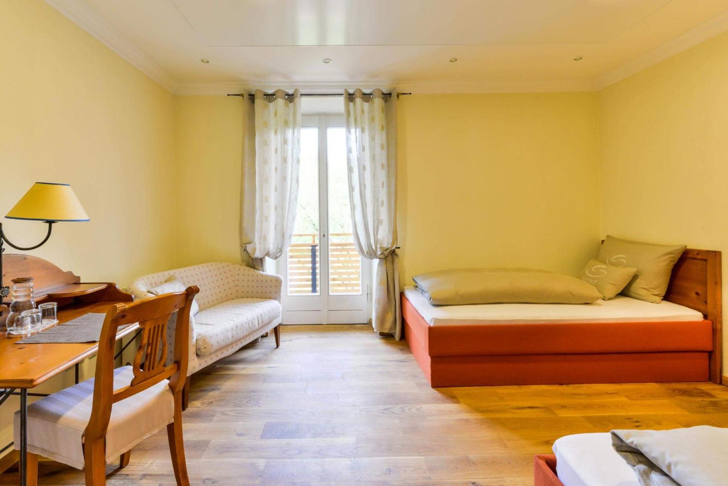 Comfort Triple Room