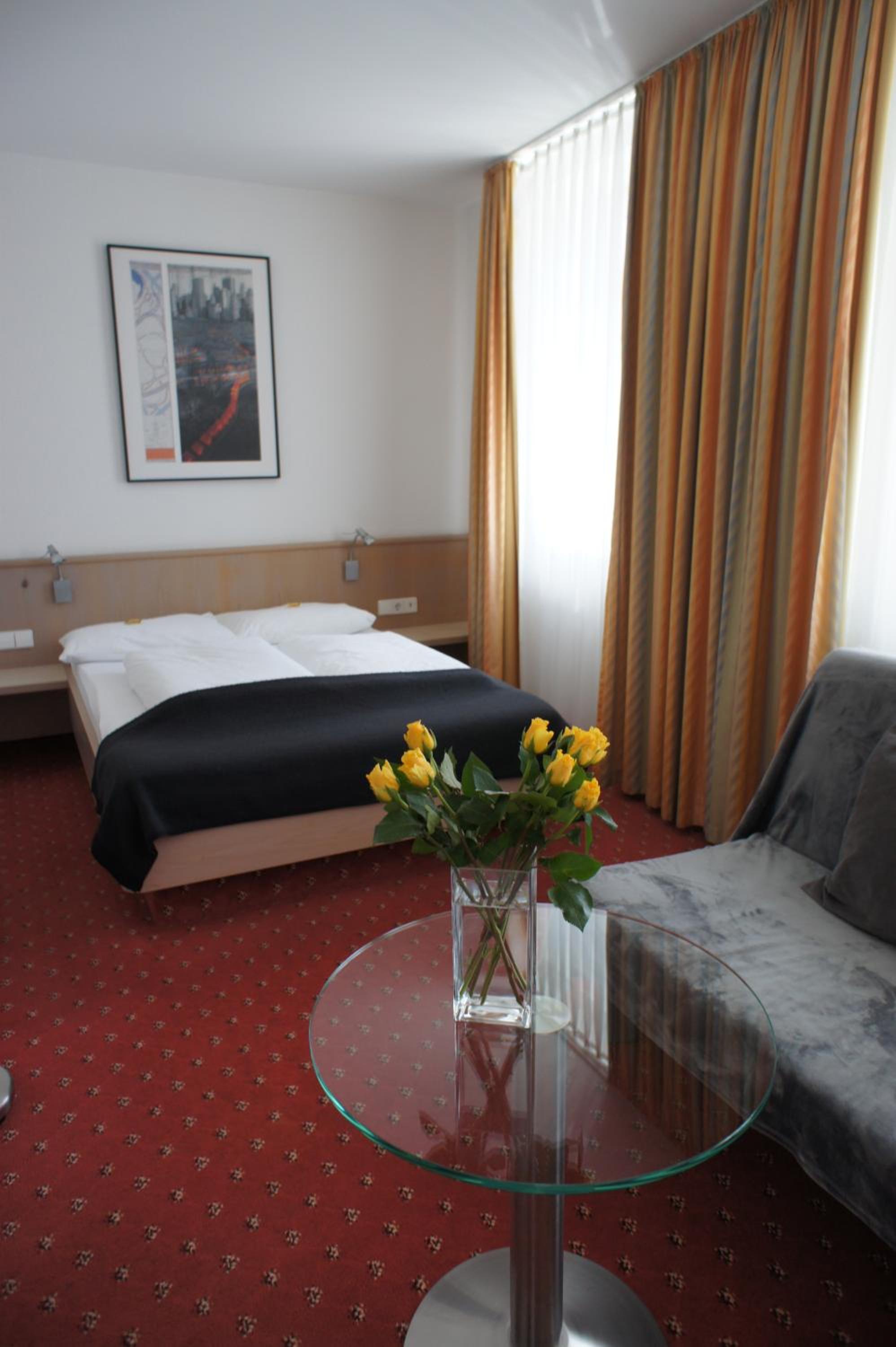 Double Room (bed size 140x200)
