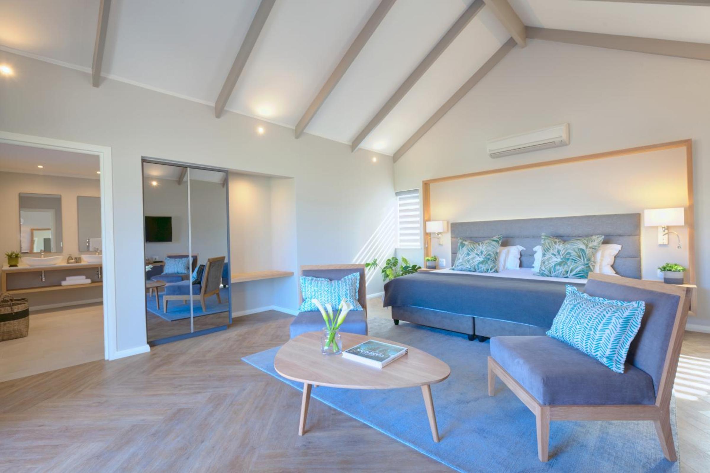 Superior Suite with Terrace - Photo 5
