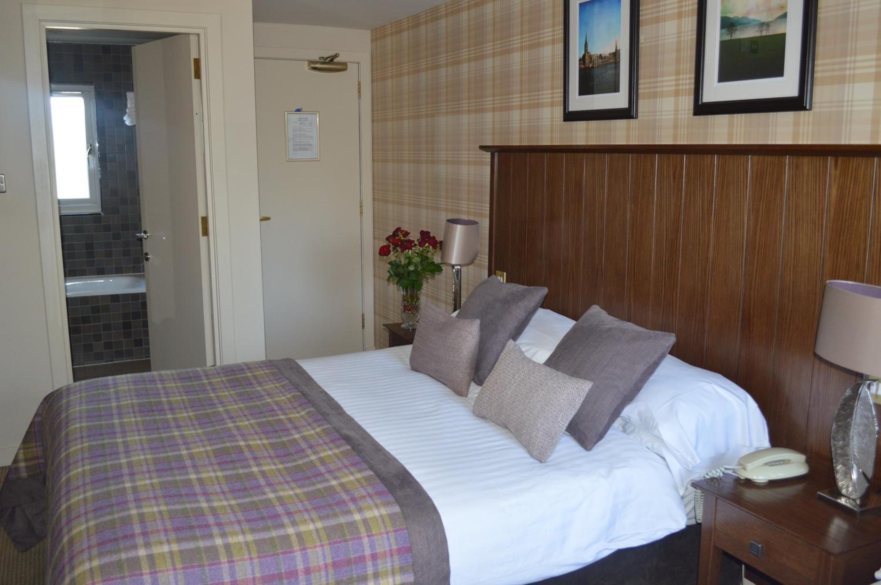 Deluxe Double Room photo 3
