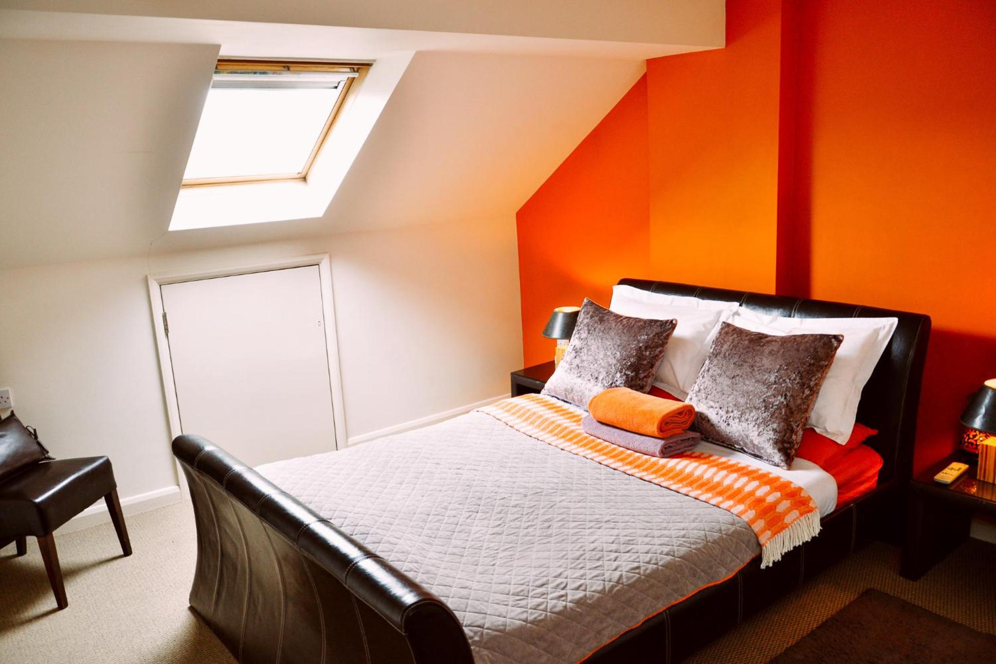 Double Room - Photo 7