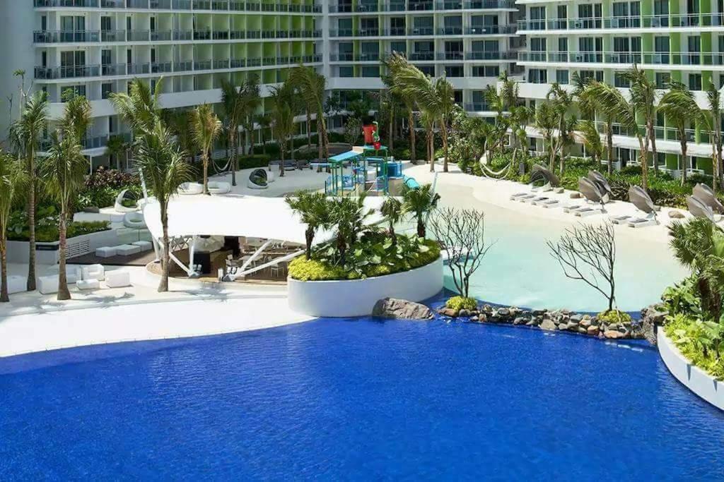 Apartment with Pool View  - Photo 40