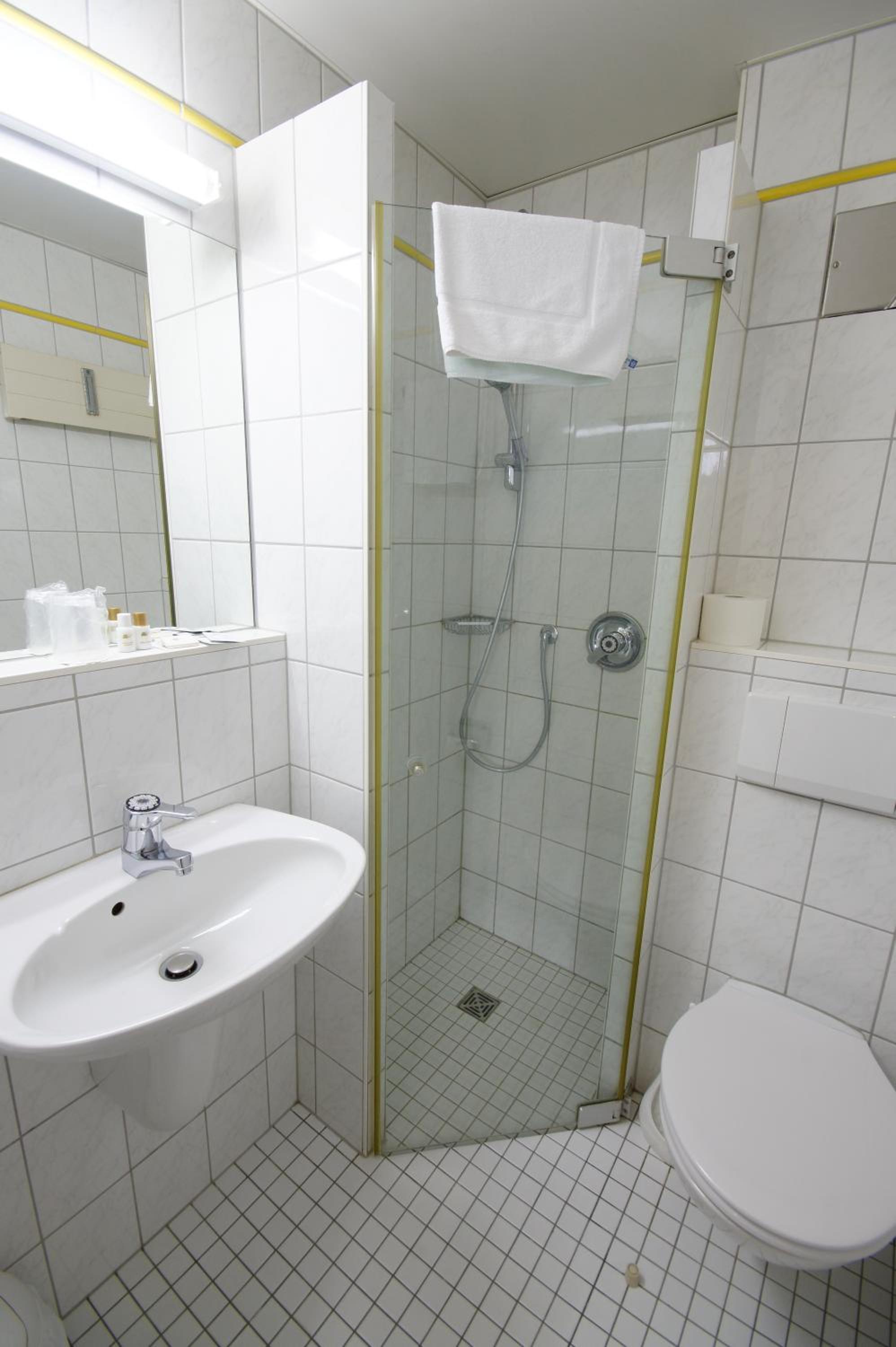 Economy Single Room