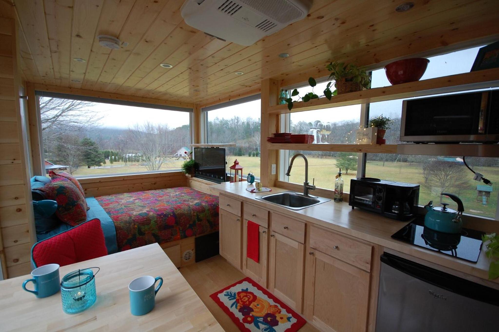 Sweet Retreat - Tiny Home photo 2
