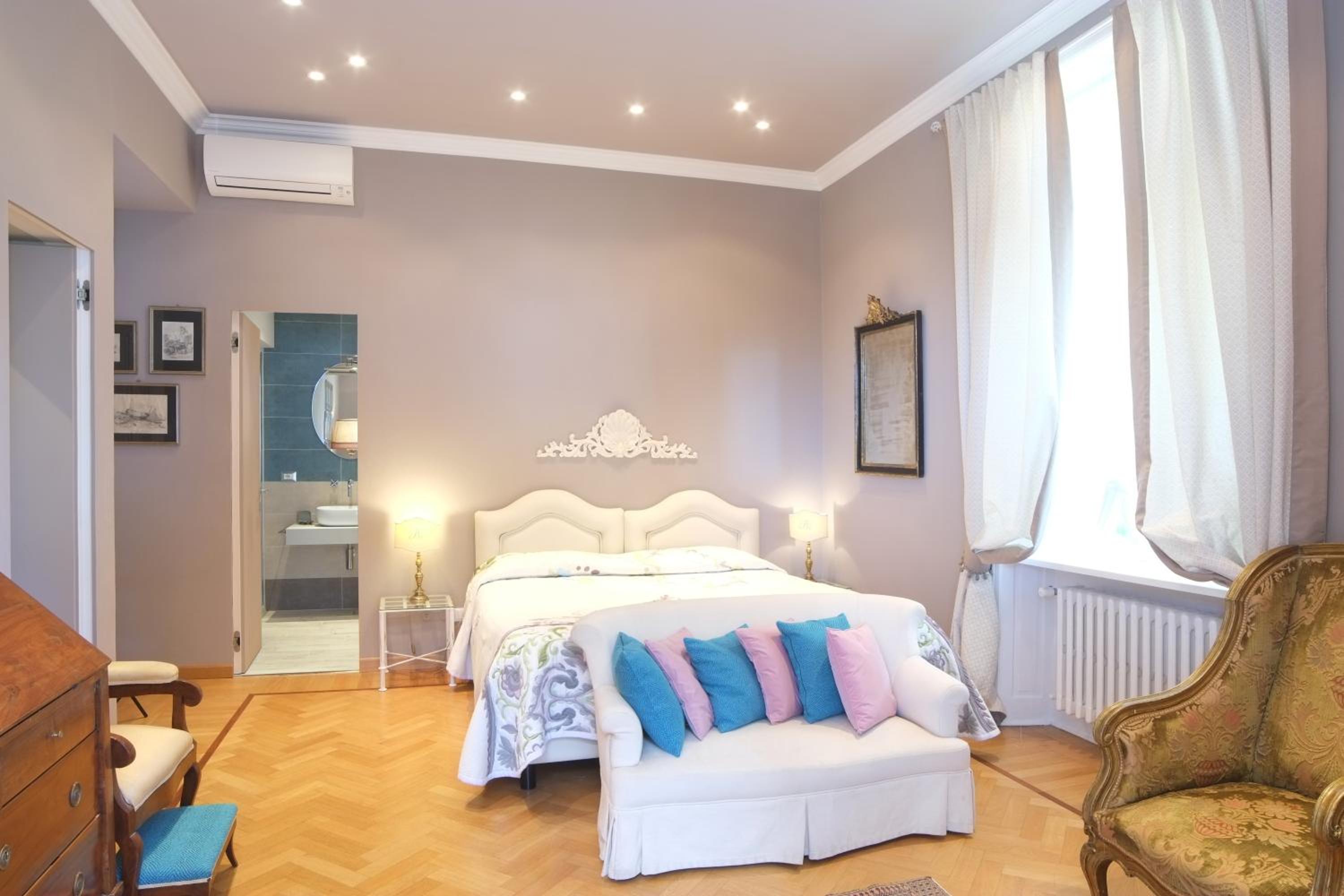 Suite photo 2