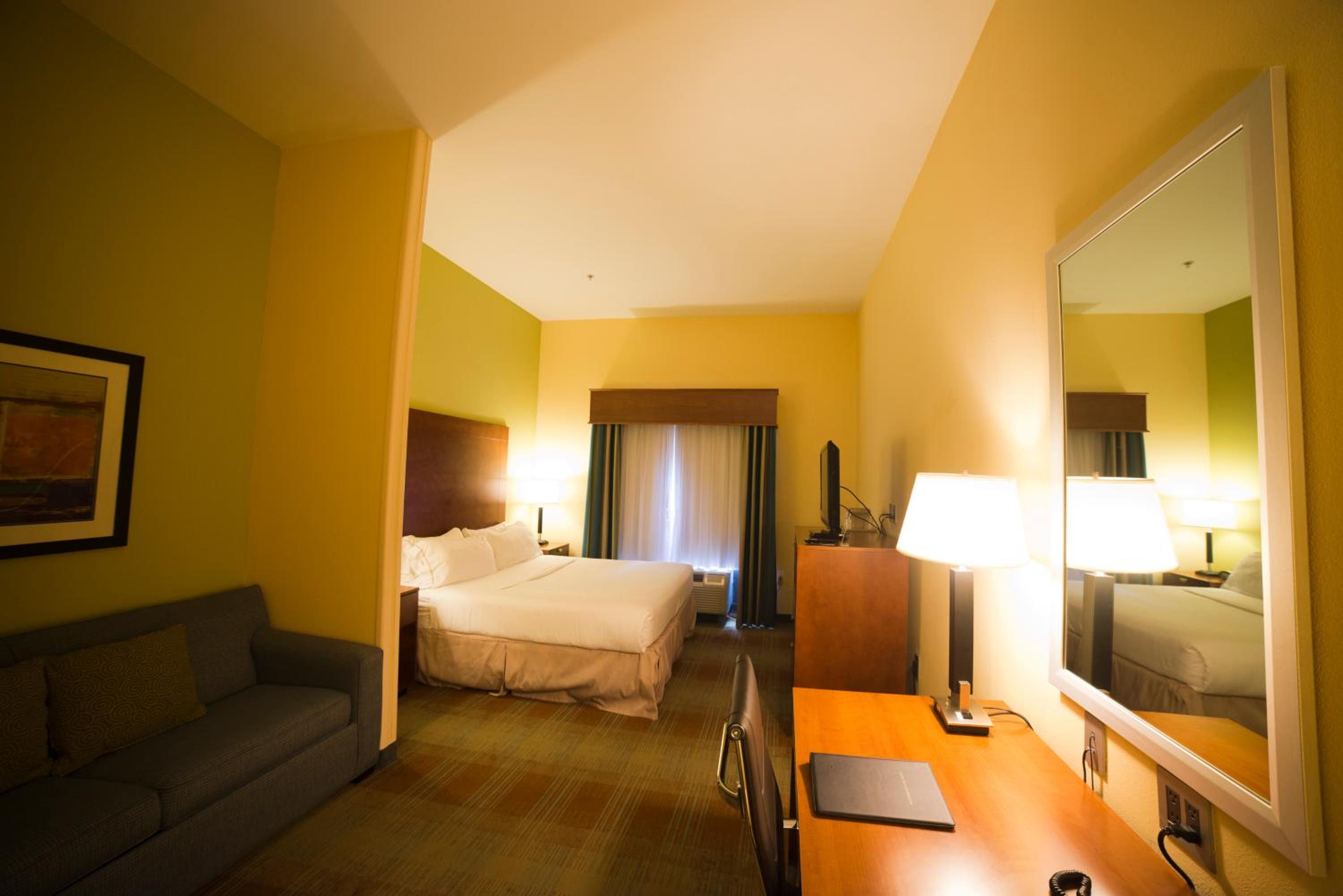 Standard Room - Photo 1