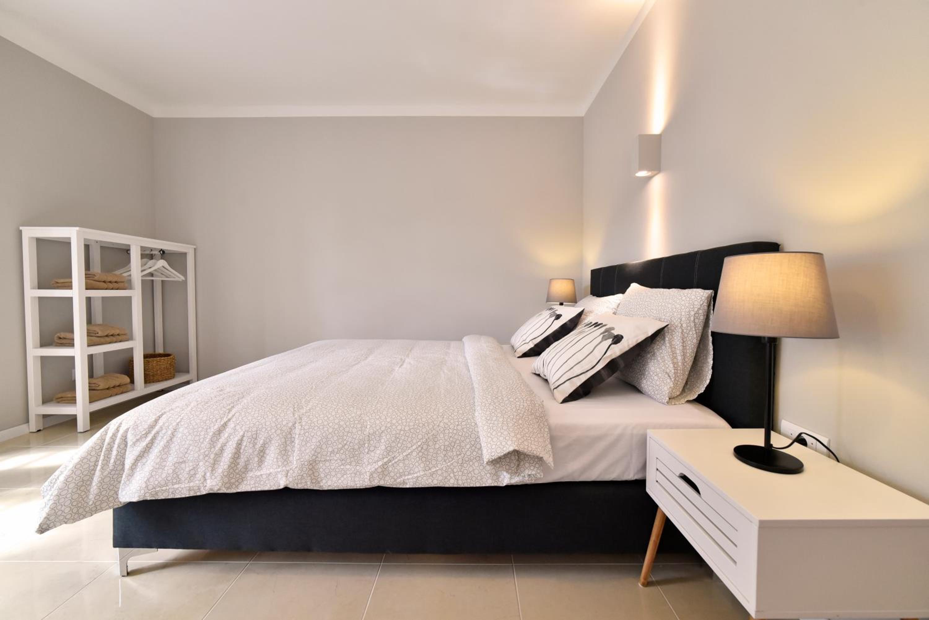 Luxury Triple Room photo 2