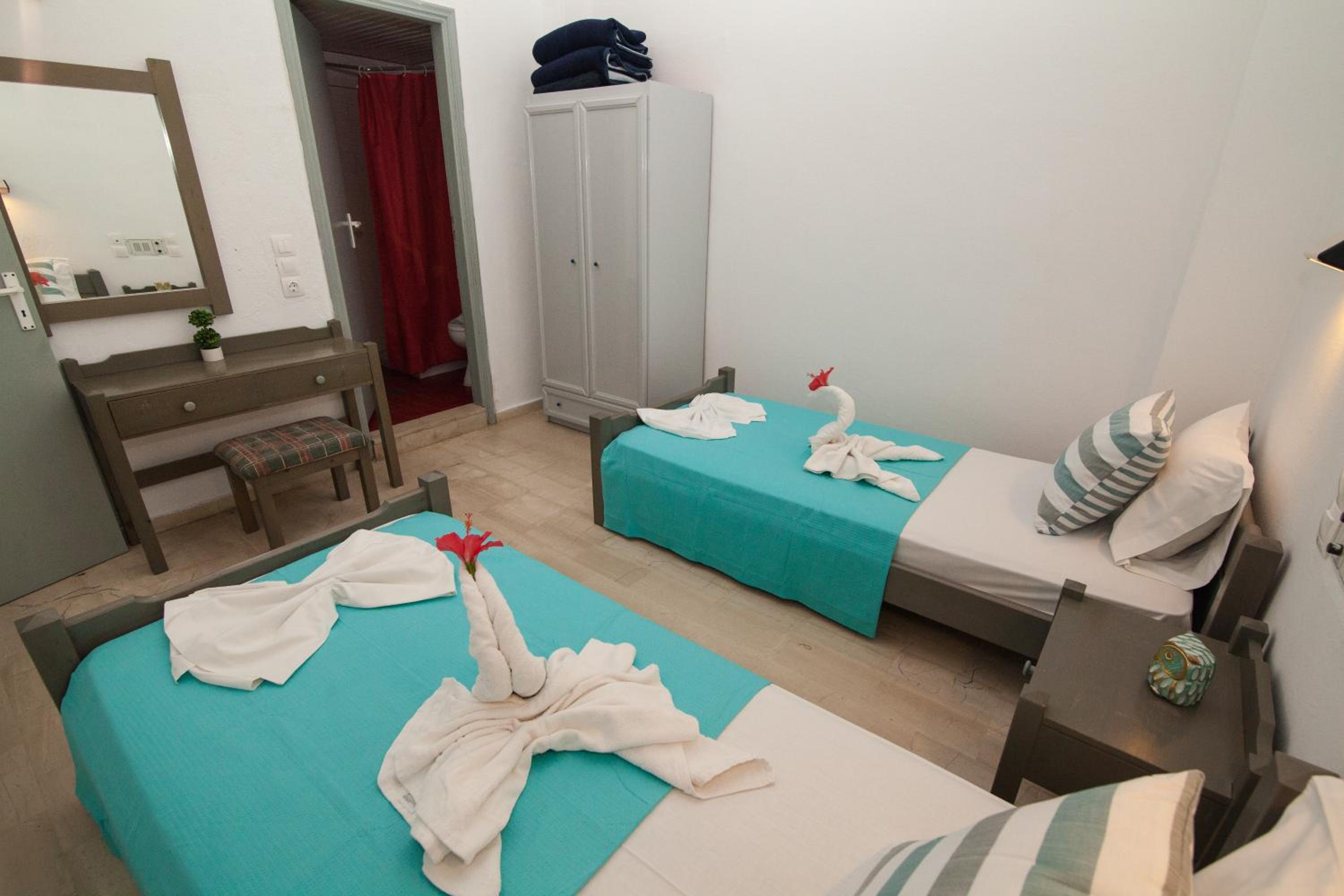 One-Bedroom Apartment (4 Adults)