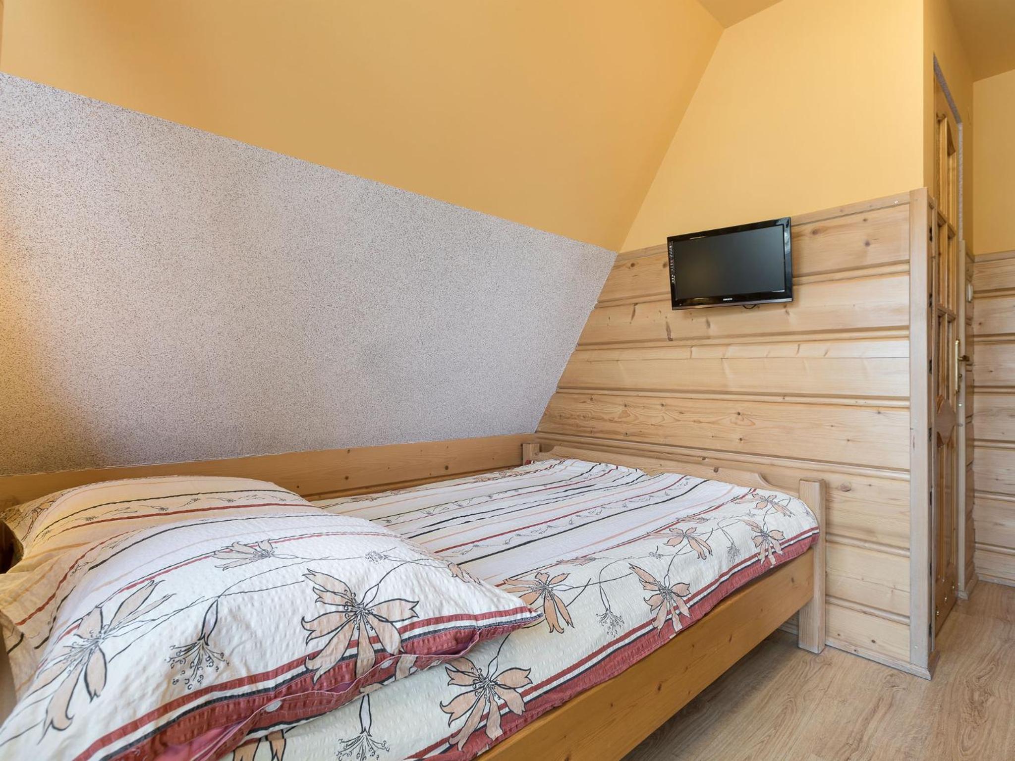 Double Room with Balcony - Photo 6