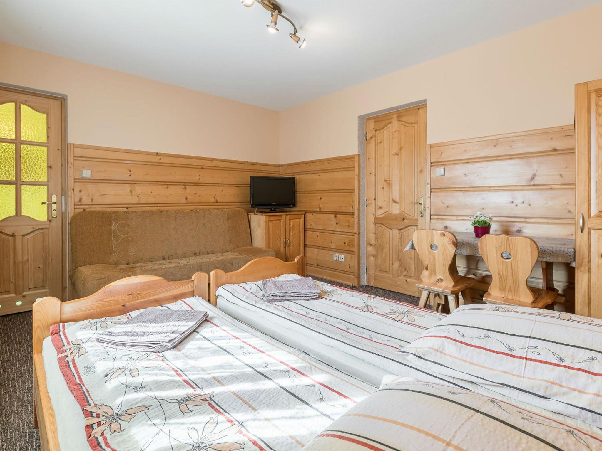 Standard Triple Room - Photo 6