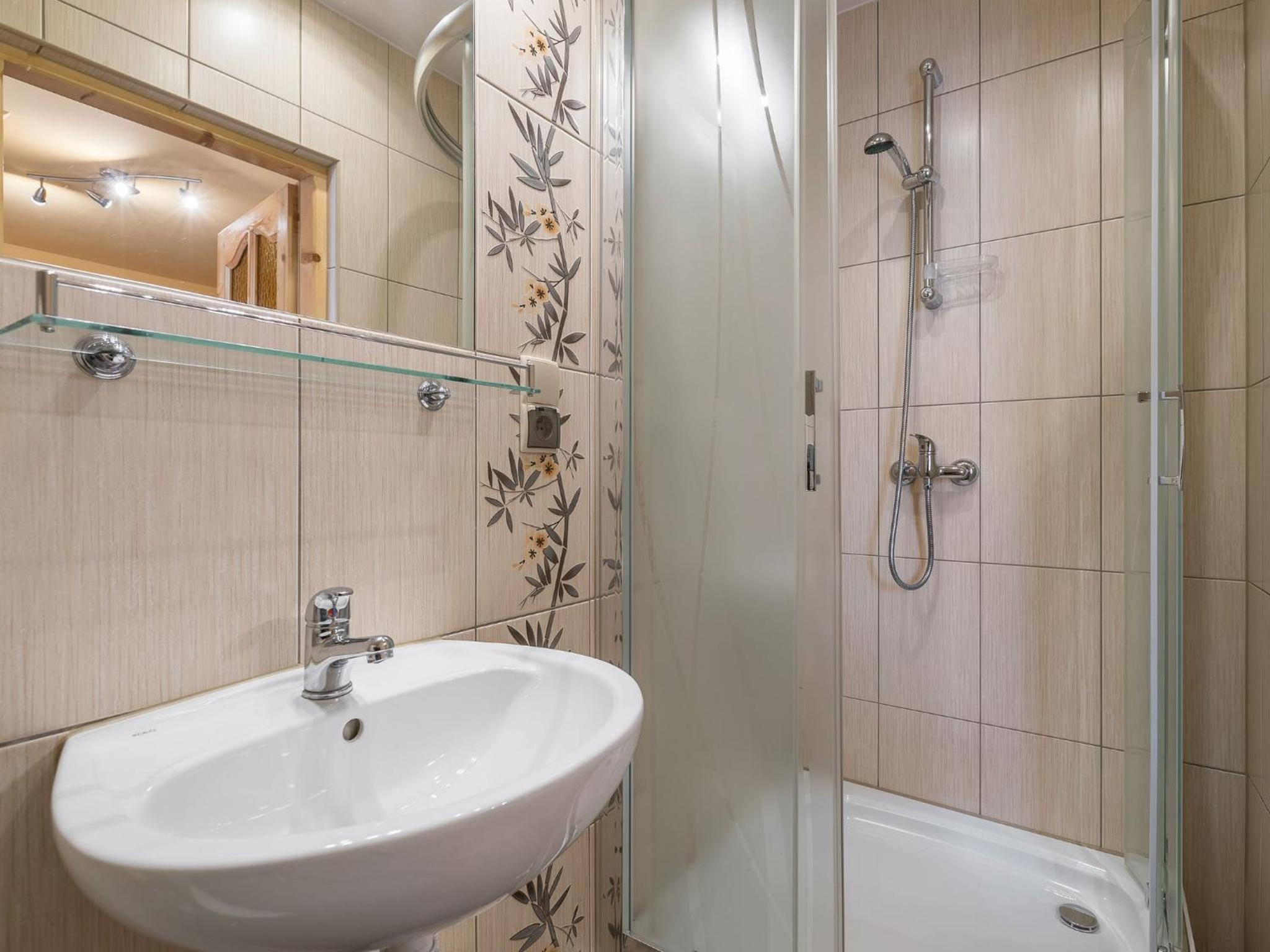 Double or Twin Room with Kitchenette - Photo 4