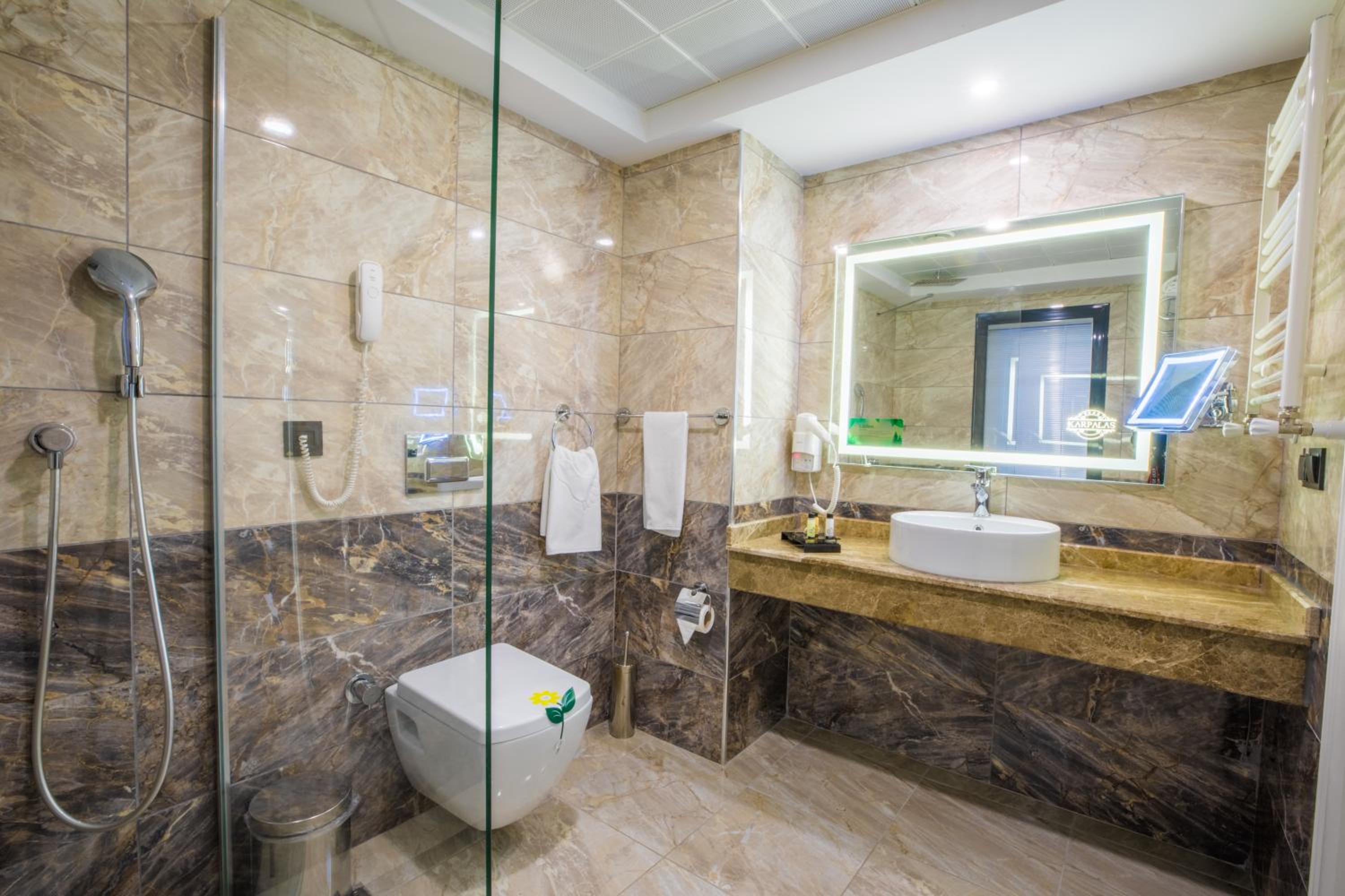Executive Suite photo 3