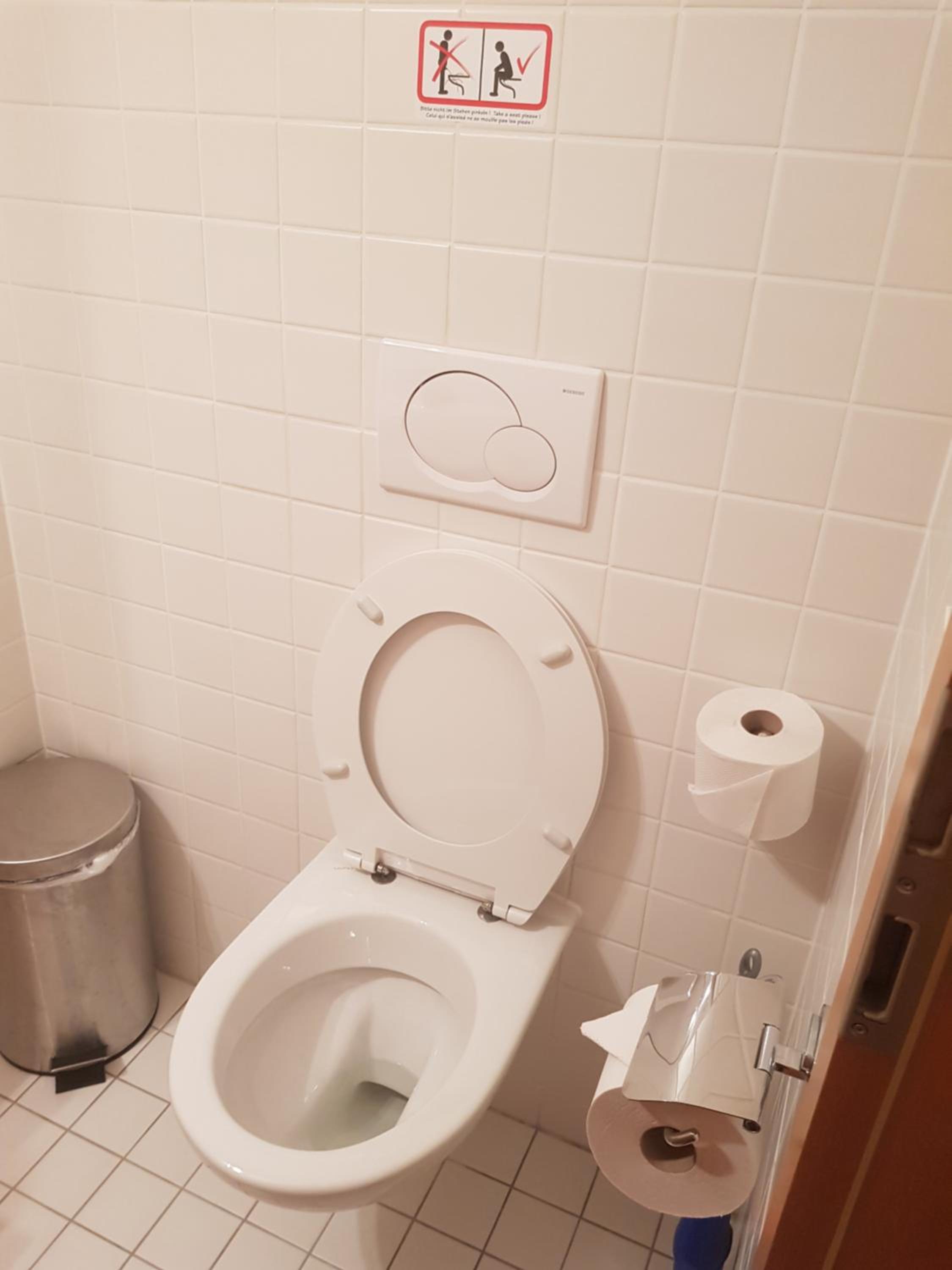 Budget Double Room photo 3