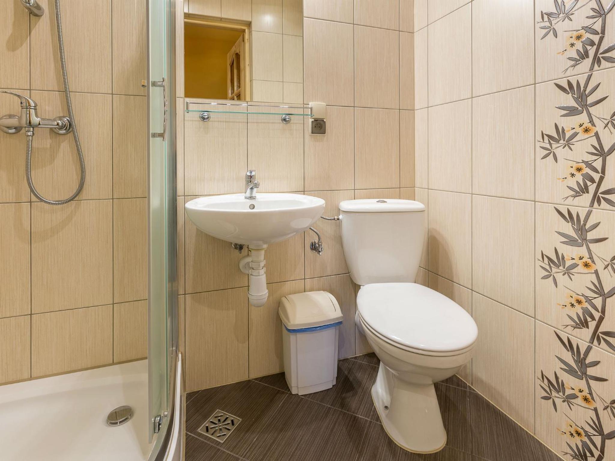 Double or Twin Room with Kitchenette - Photo 8