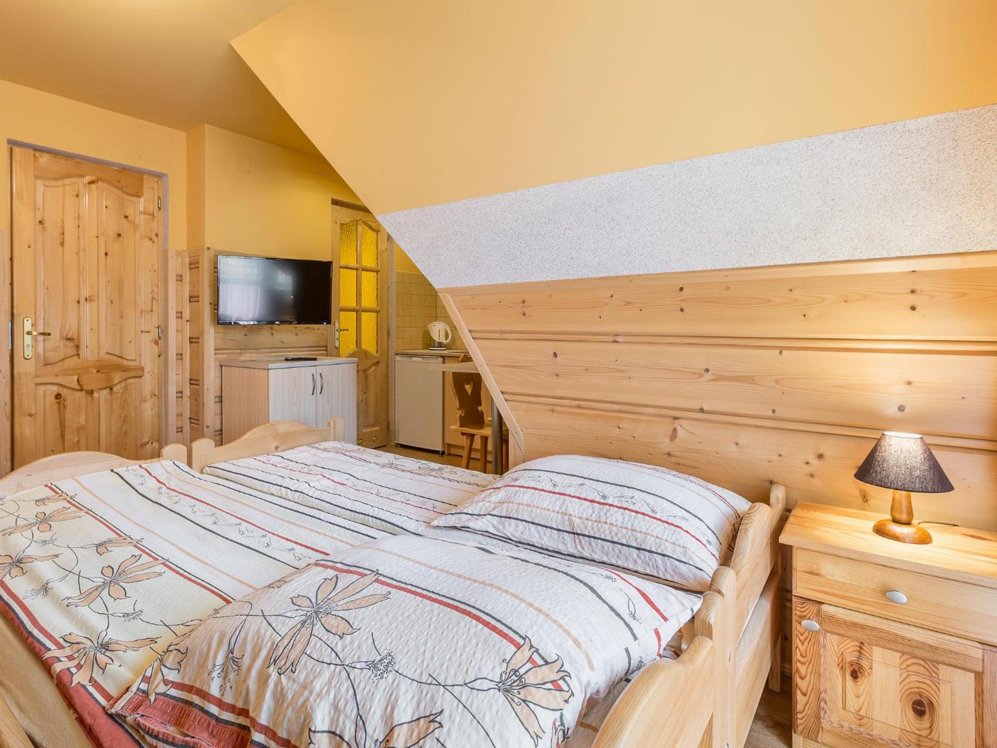 Double or Twin Room with Kitchenette - Photo 1
