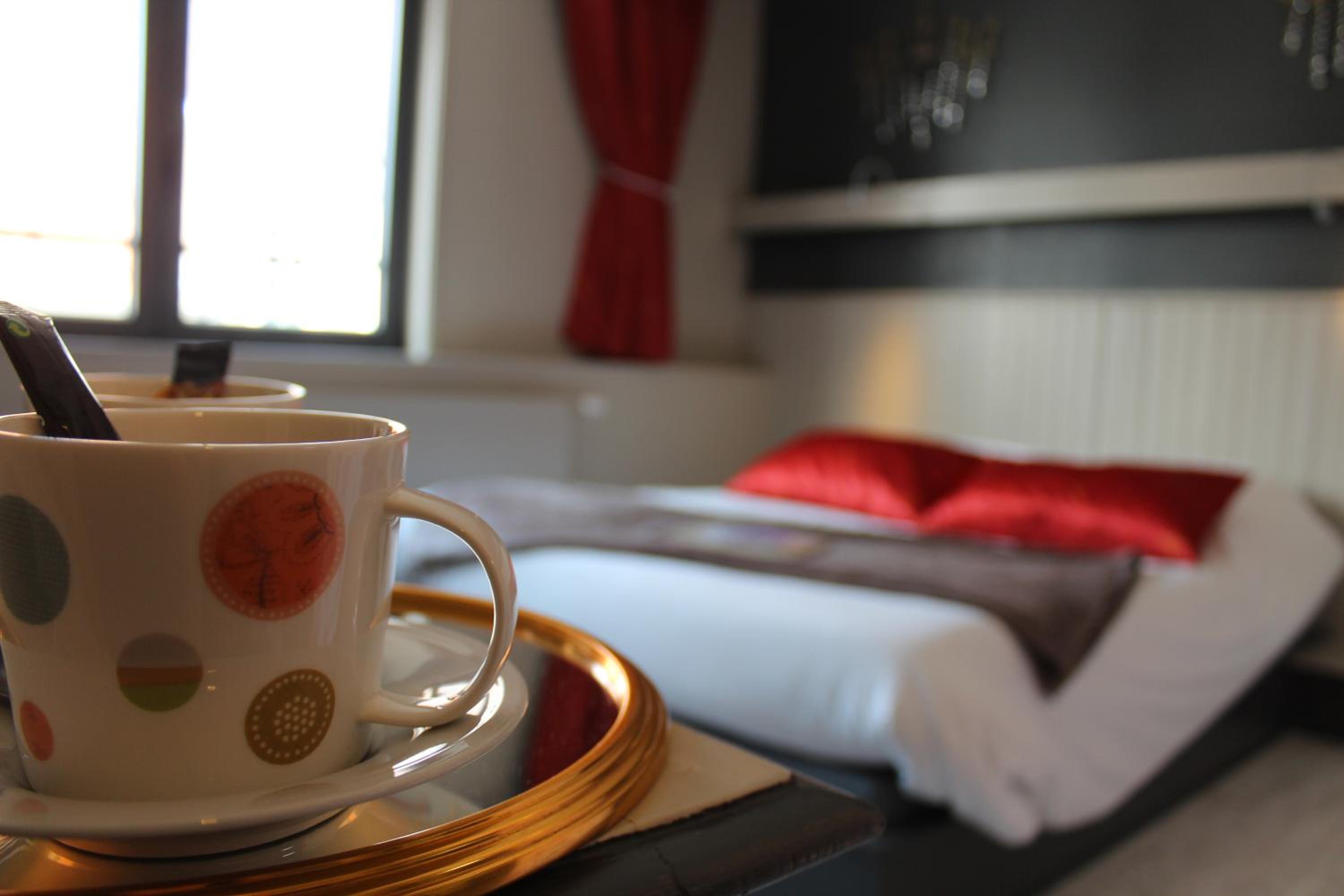 Double Room - Photo 9
