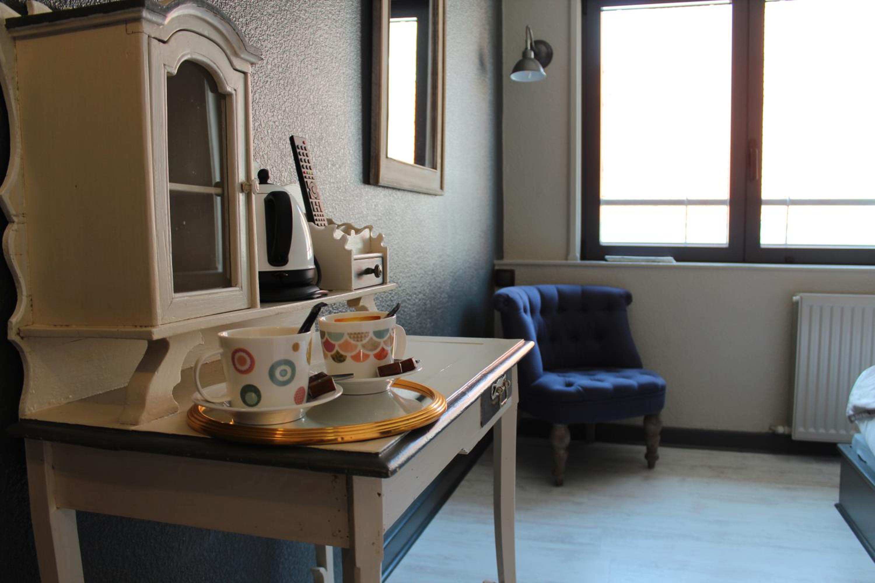 Double Room - Photo 8