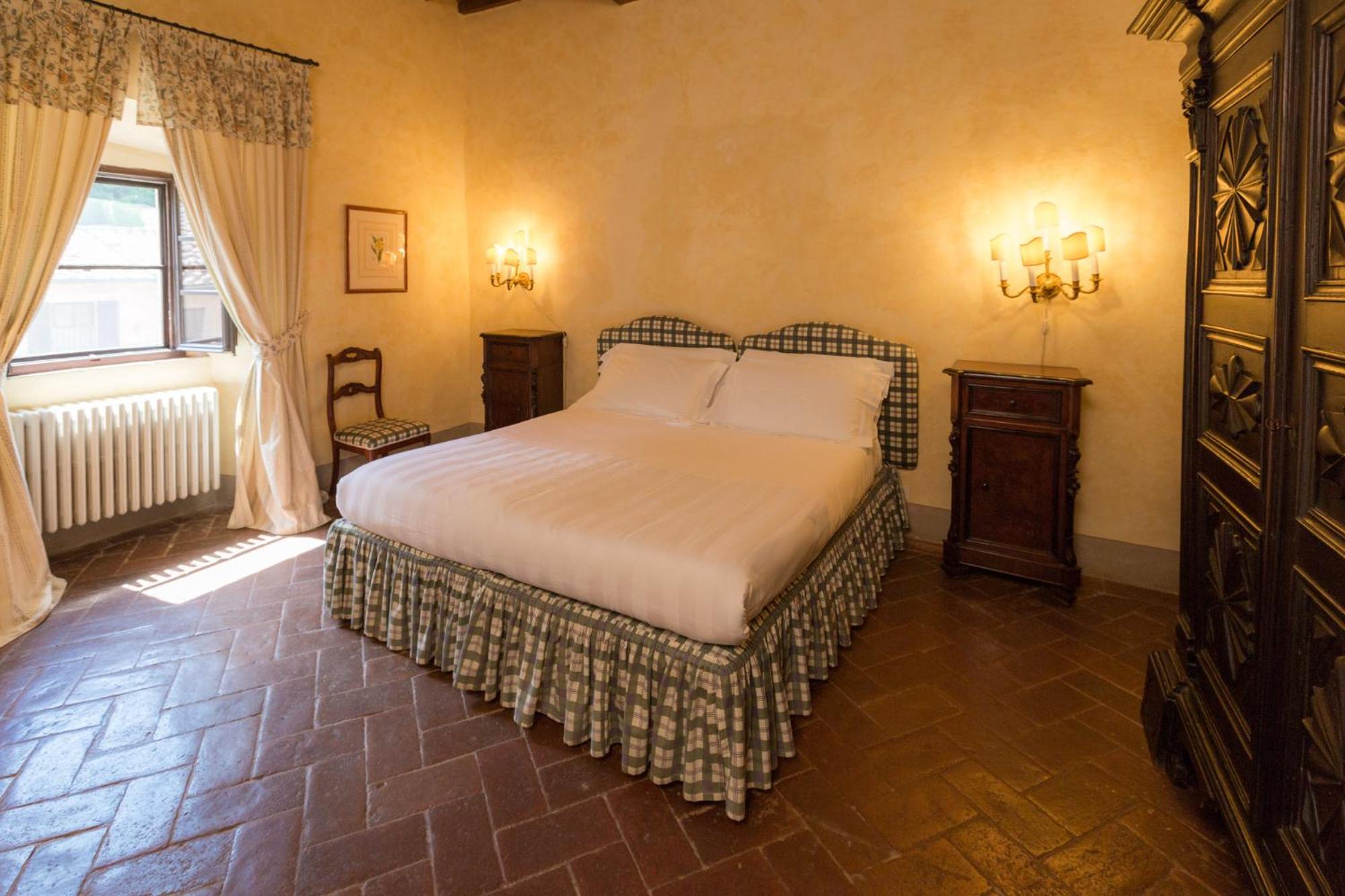 Classic Double Room - Photo 1