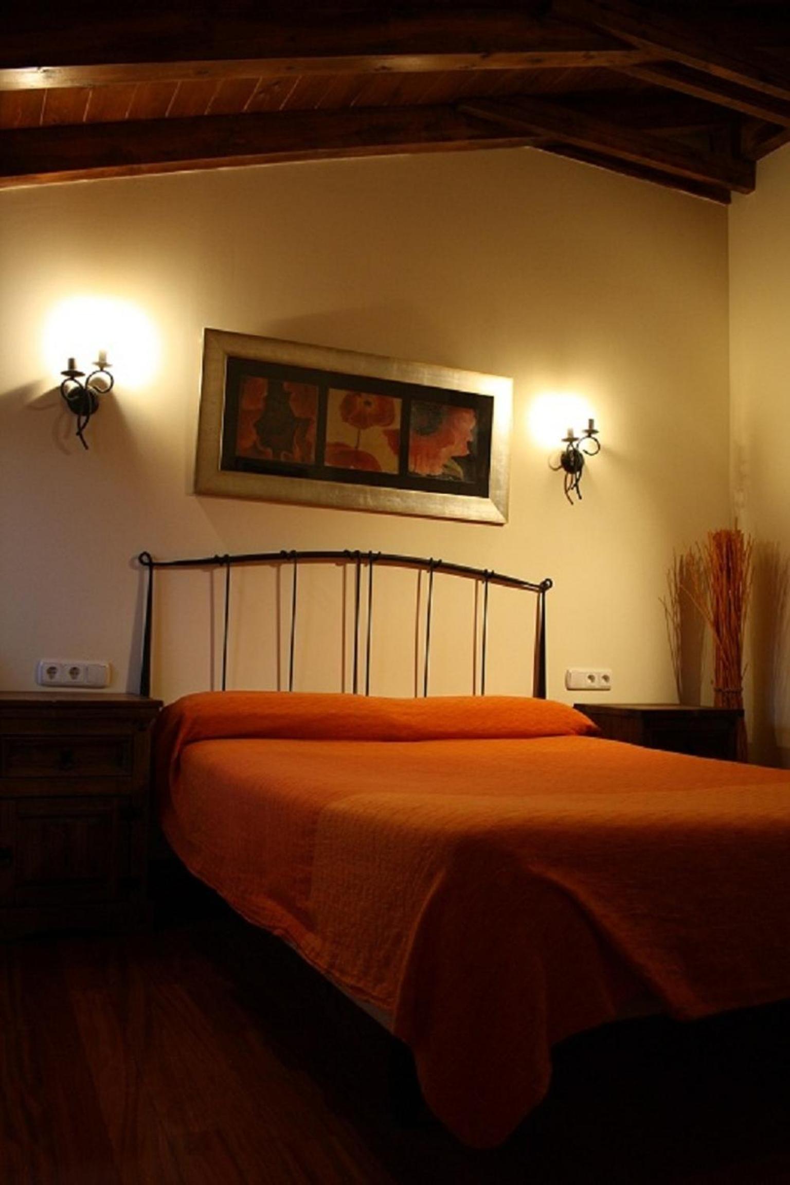 Double or Twin Room - Photo 18