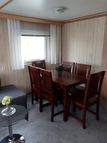 Three-Bedroom Chalet photo 2