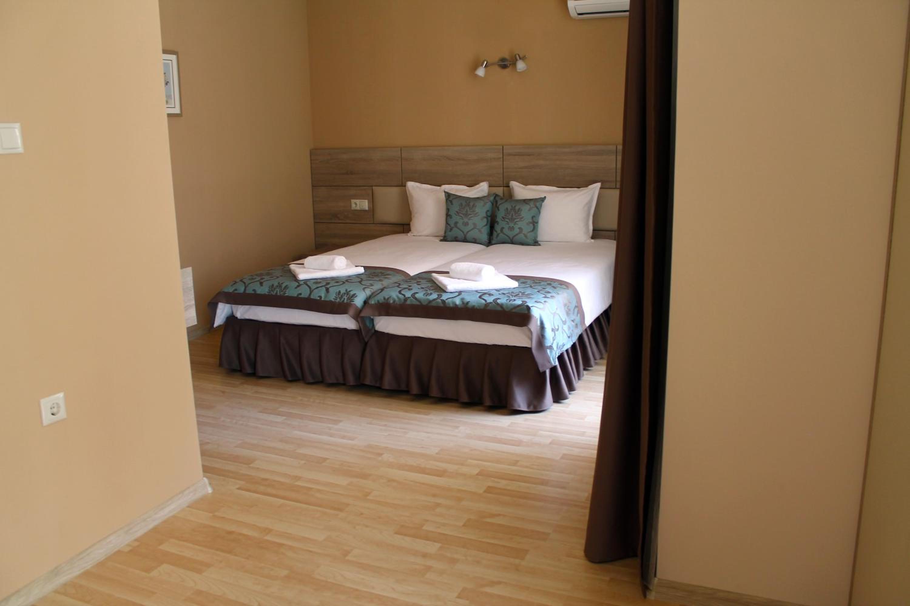 Junior Suite with Balcony photo 2