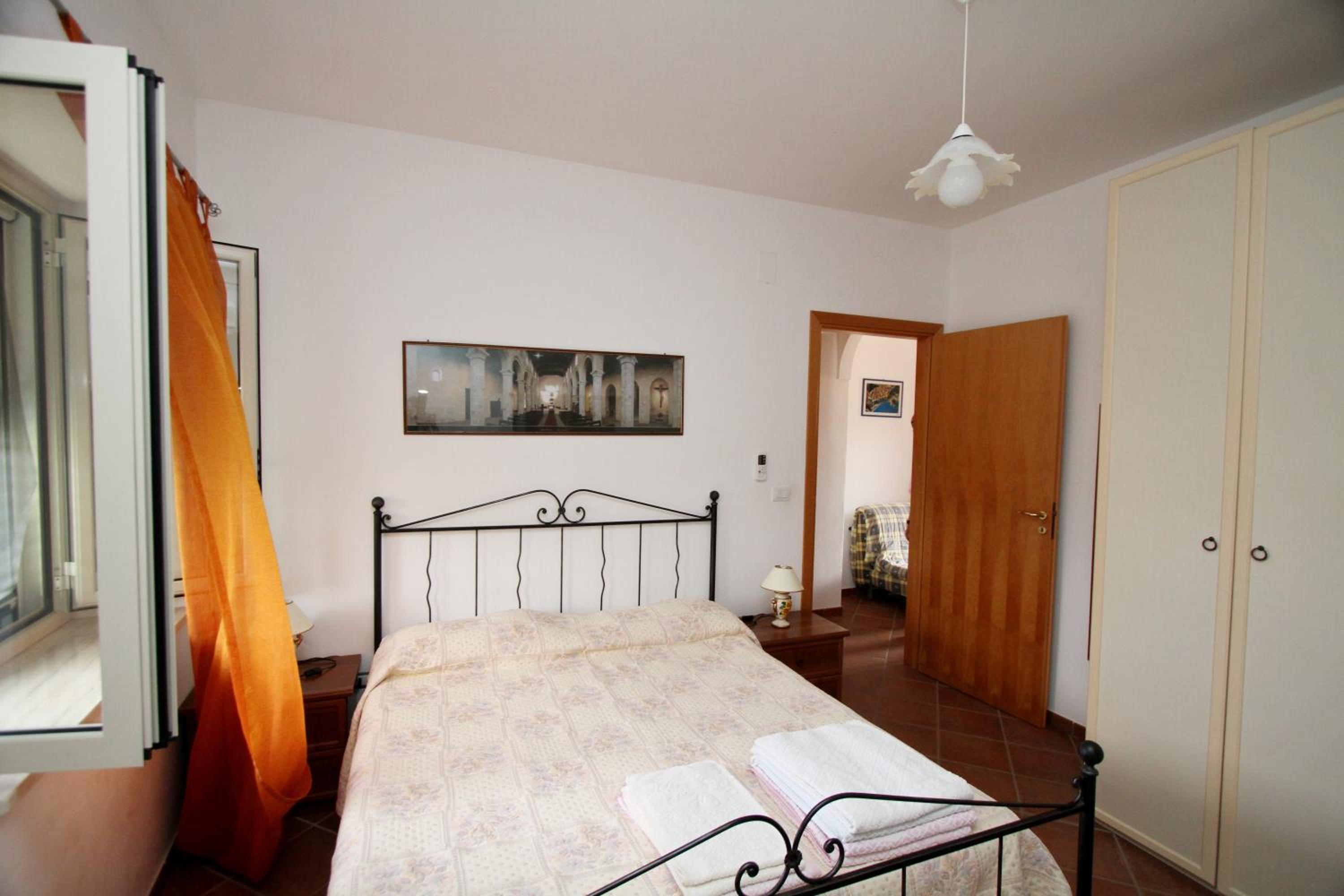 One-Bedroom Apartment (4 Adults)