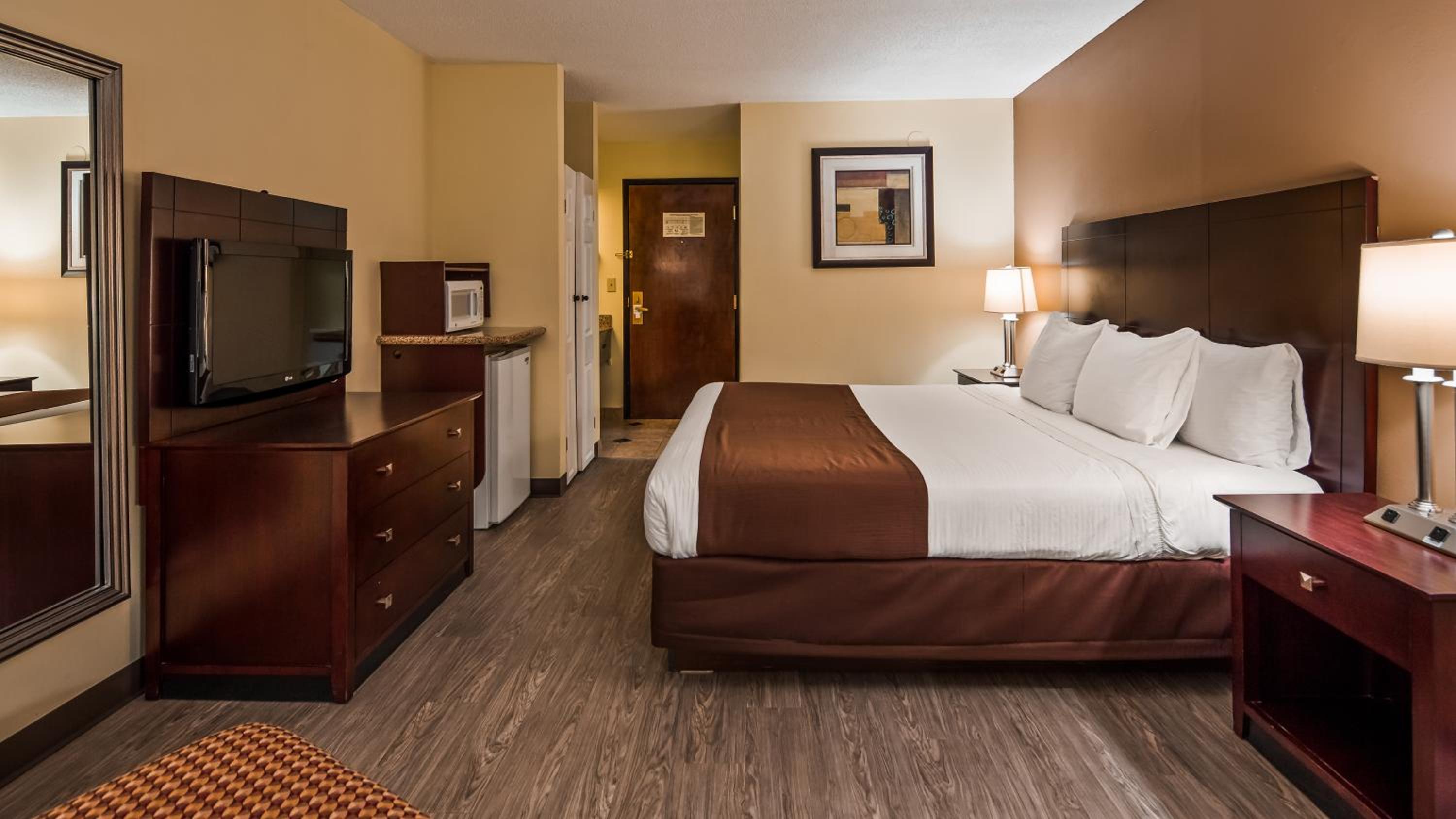 Standard King Room - Photo 1