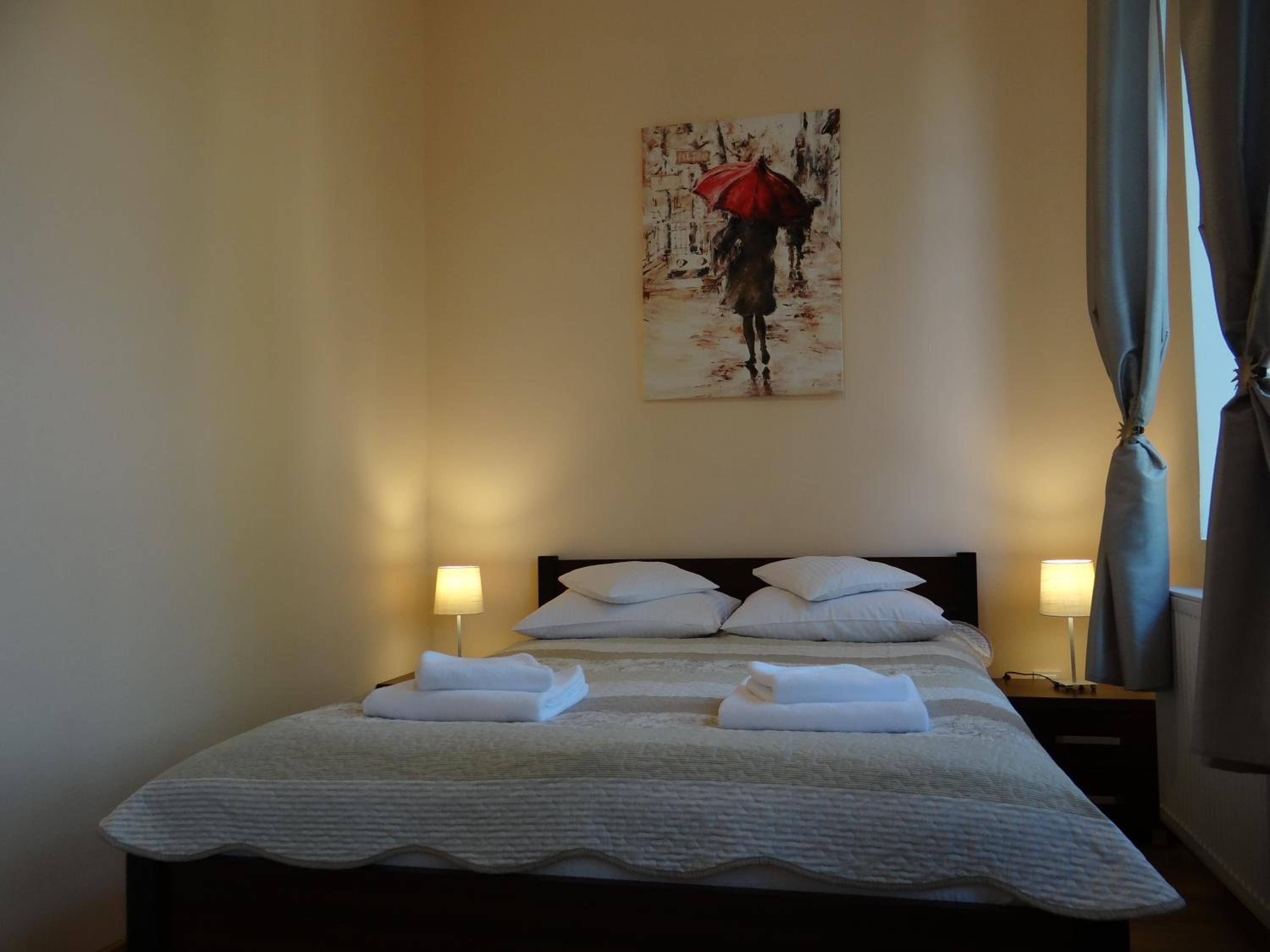 Studio Apartment photo 1