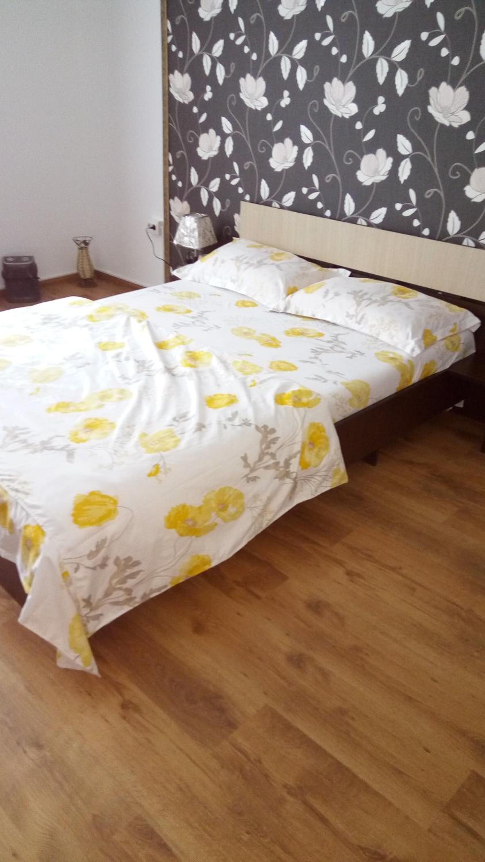 Double Room with Private Bathroom - Photo 10