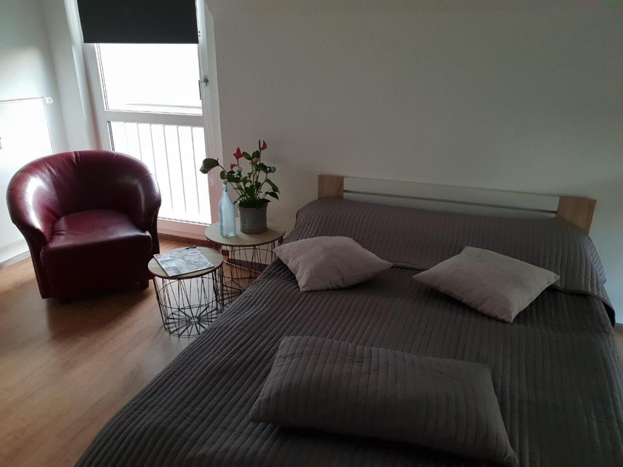 Double Room with Private Bathroom - Photo 4